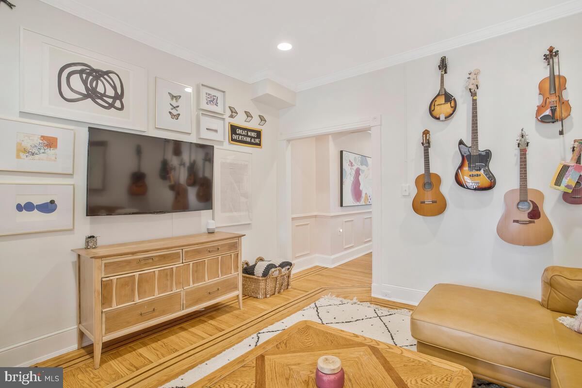 HAMPDEN HISTORIC DISTRICT - Residential