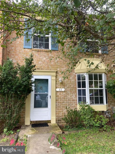 33 JONES VALLEY CIRCLE BALTIMORE MD 21209