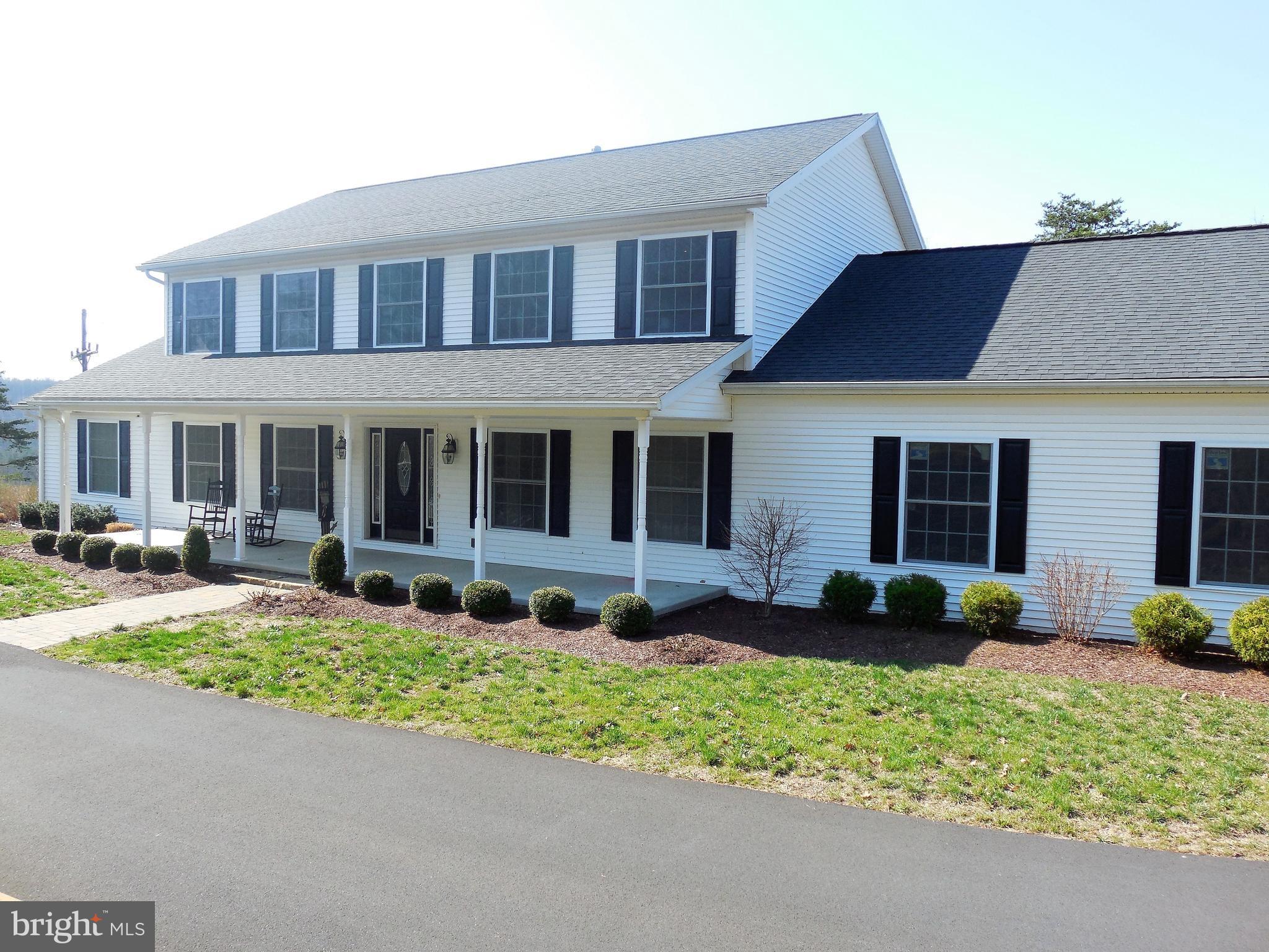 COLONIAL HTS - Residential