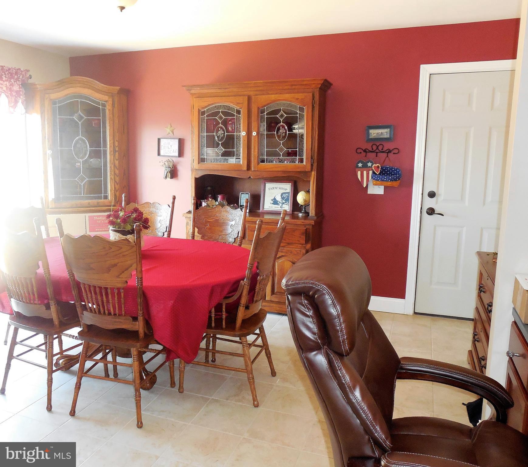 COLONIAL HTS - Residential