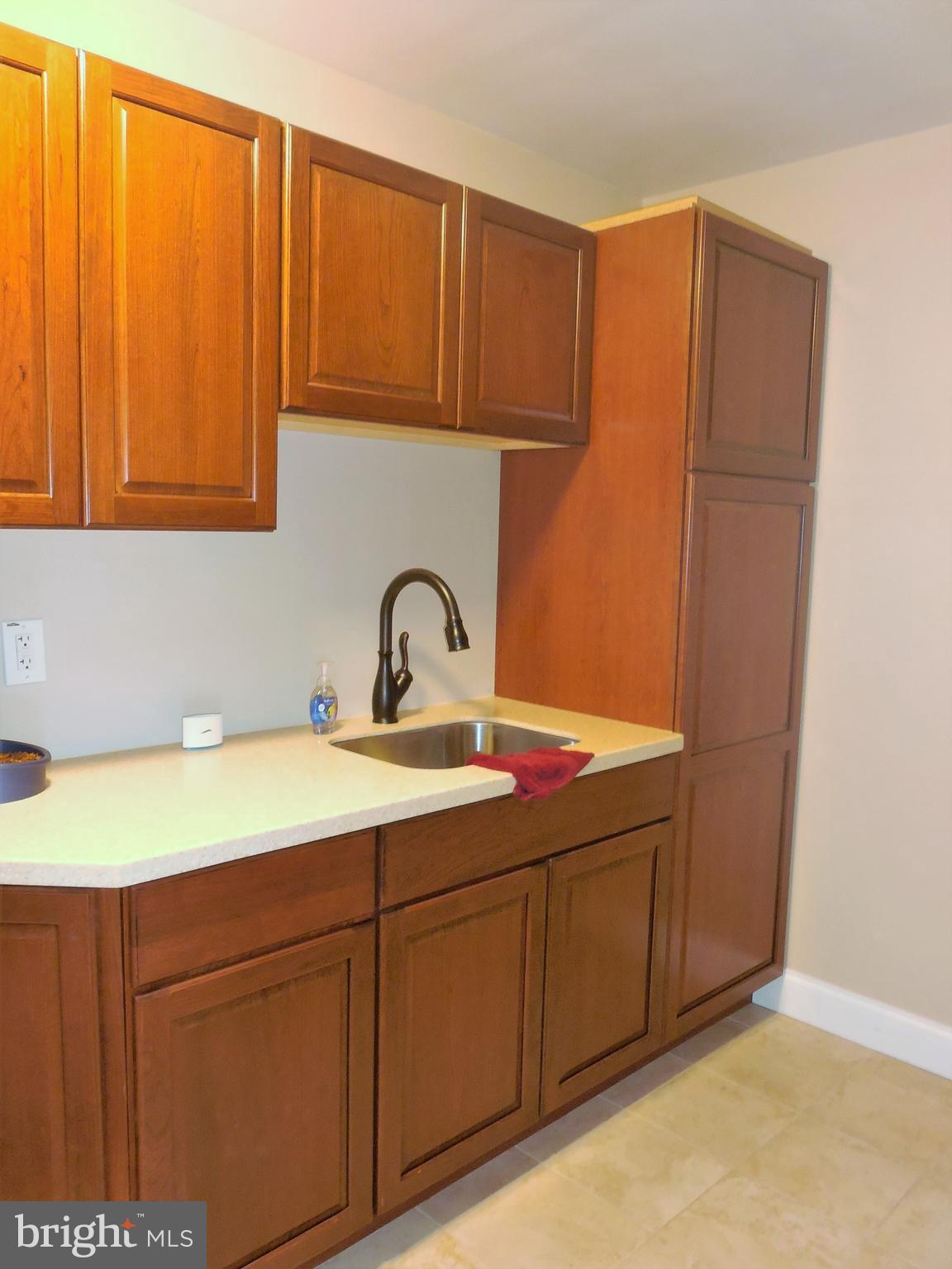 COLONIAL HTS - Residential