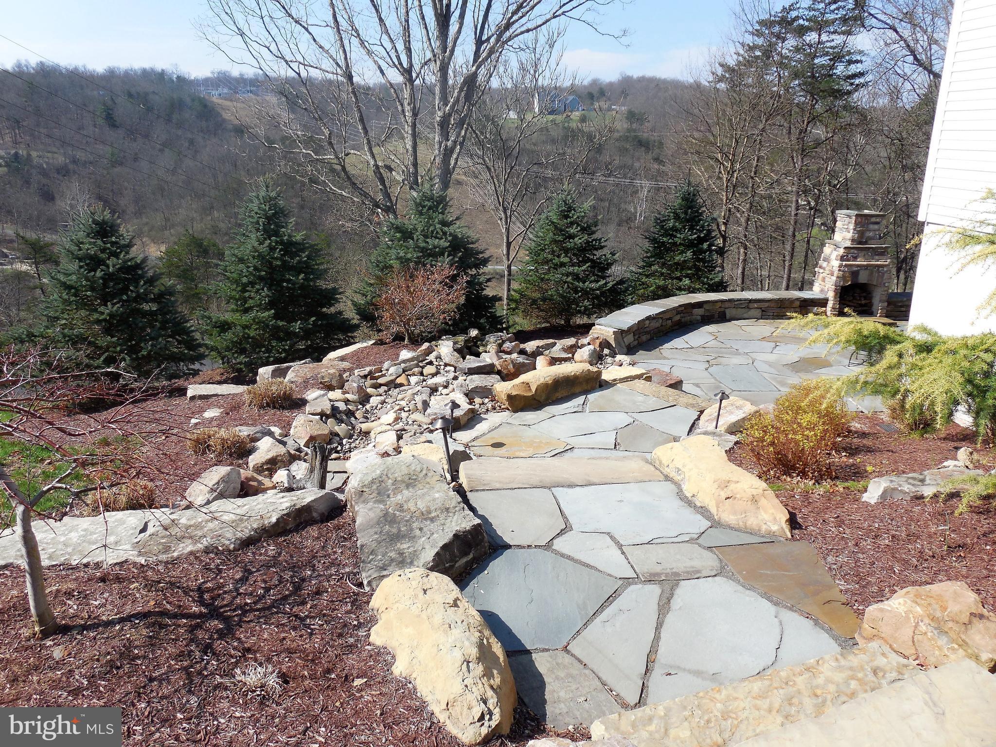 COLONIAL HTS - Residential