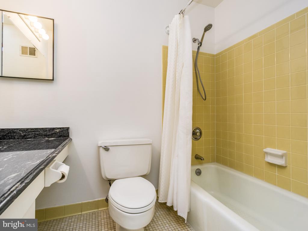 AQUIA HARBOUR - Residential