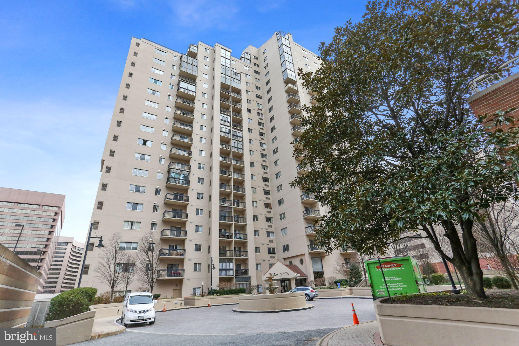 CRYSTAL CITY - Residential Lease