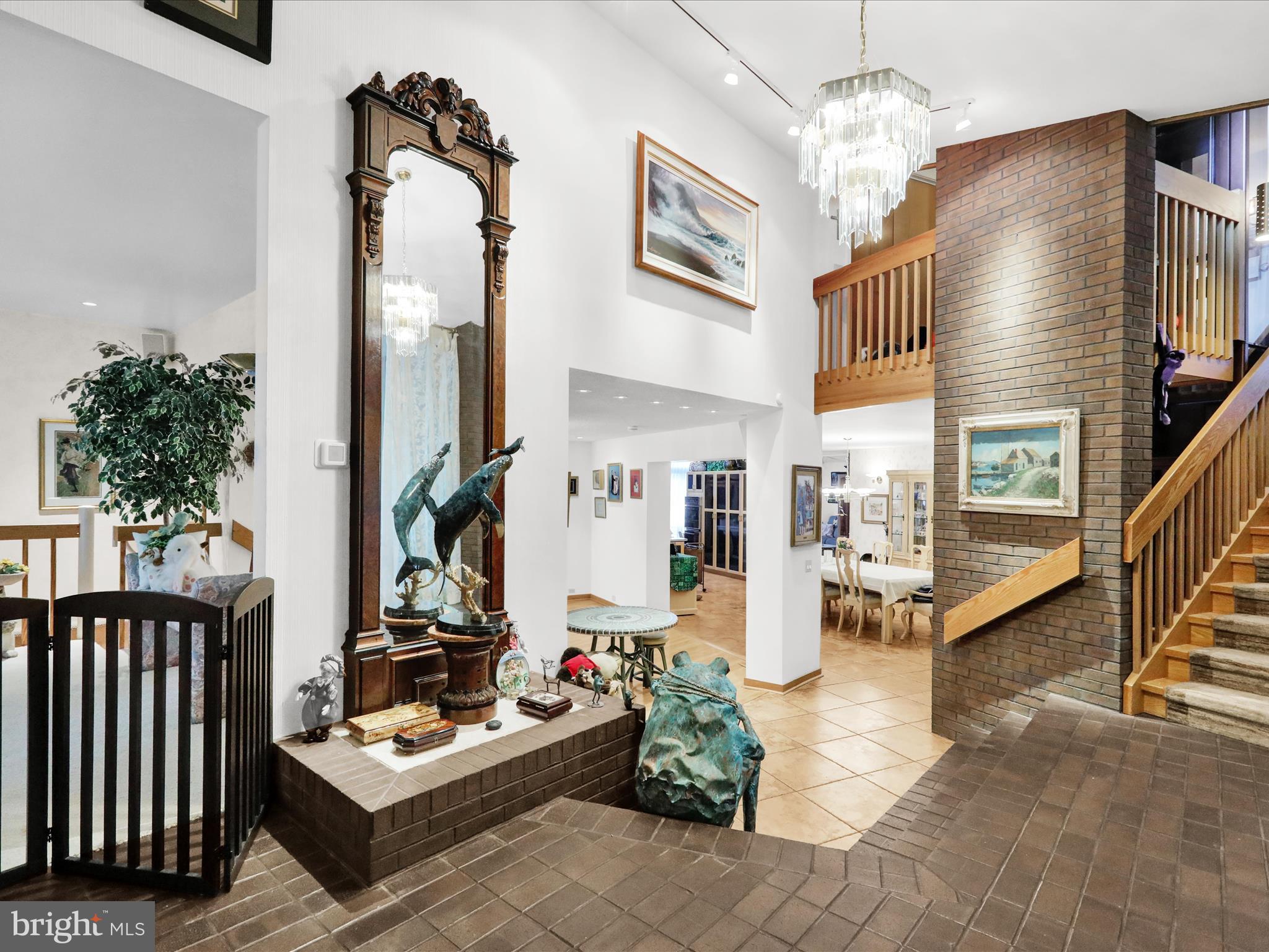 BIRDLAND - Residential