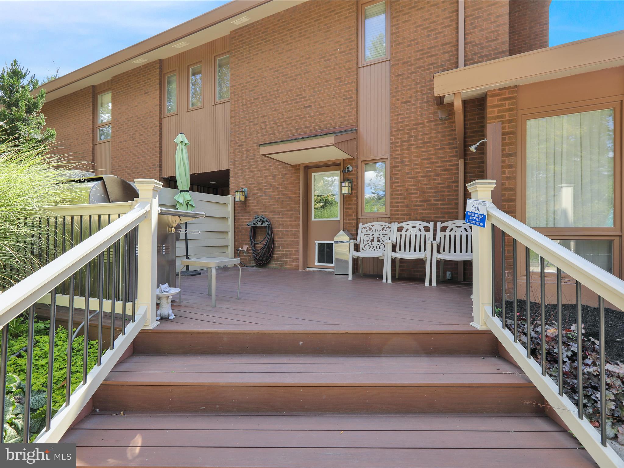 BIRDLAND - Residential