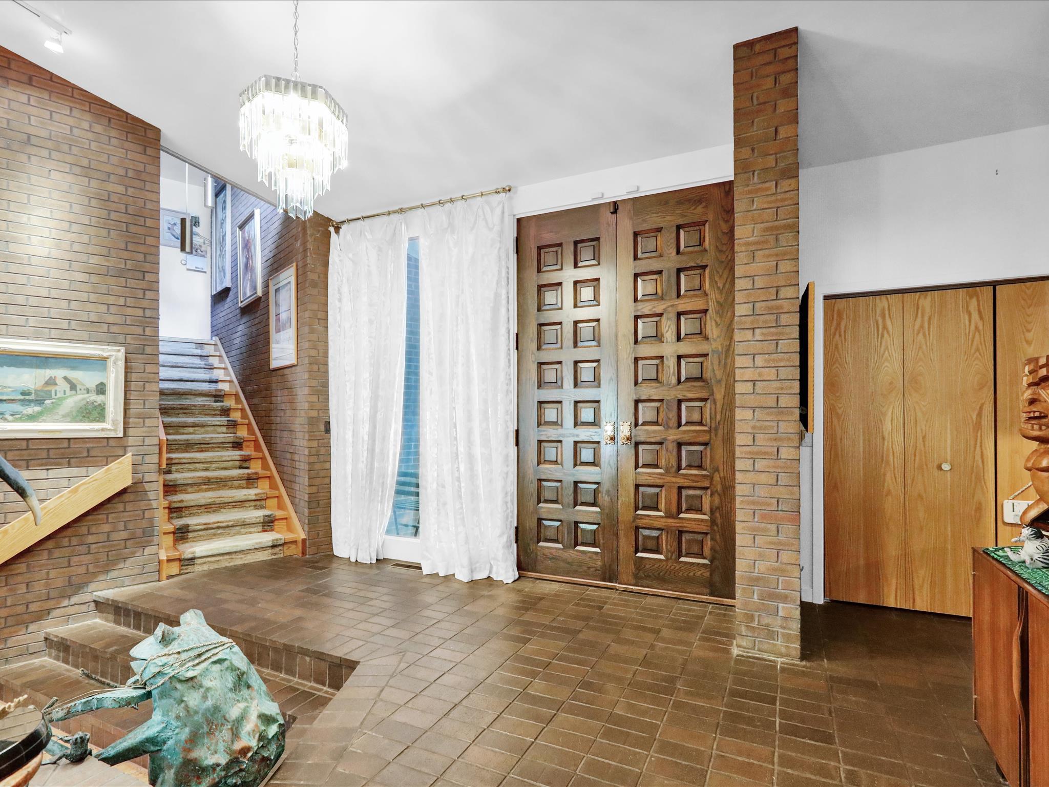BIRDLAND - Residential