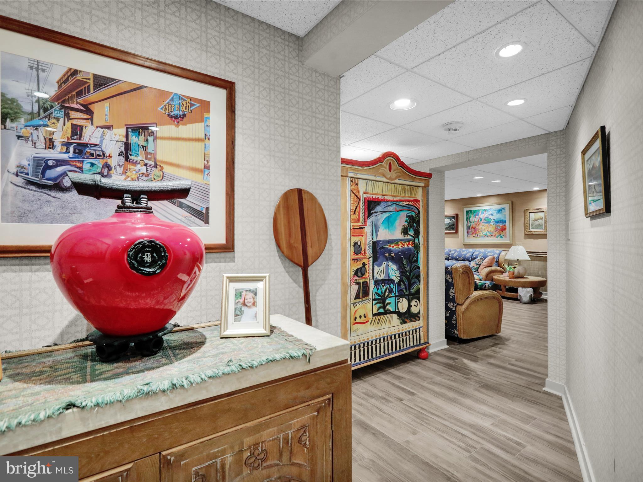 BIRDLAND - Residential