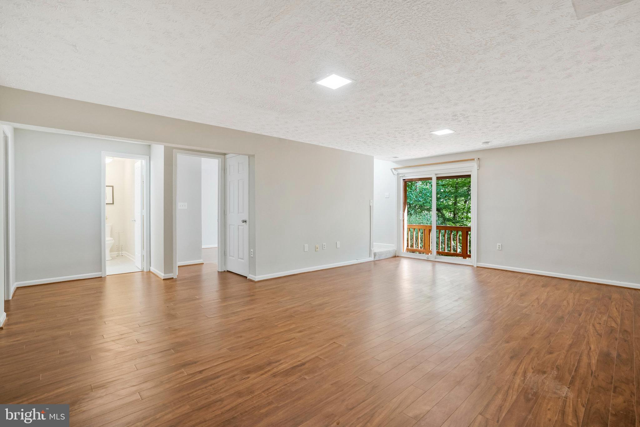 FOREST VIEW - Residential