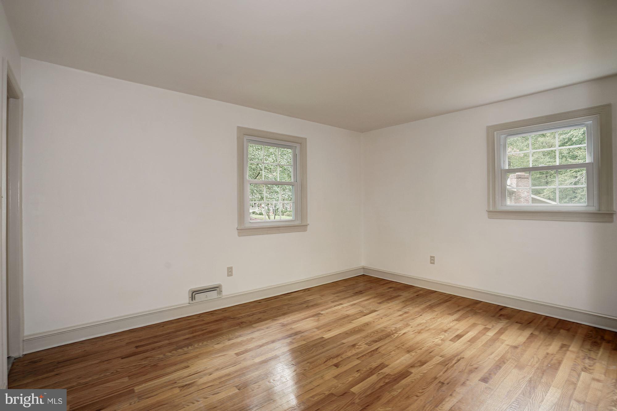 KEENE MILL MANOR - Residential