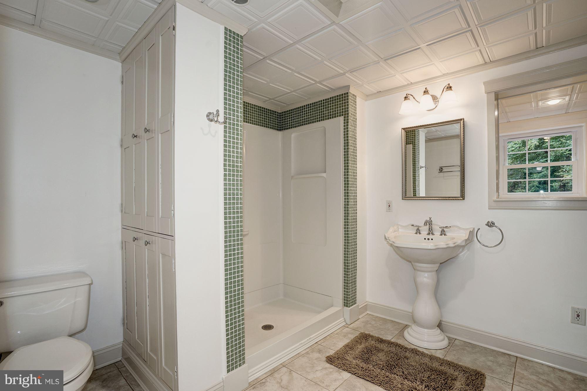 KEENE MILL MANOR - Residential