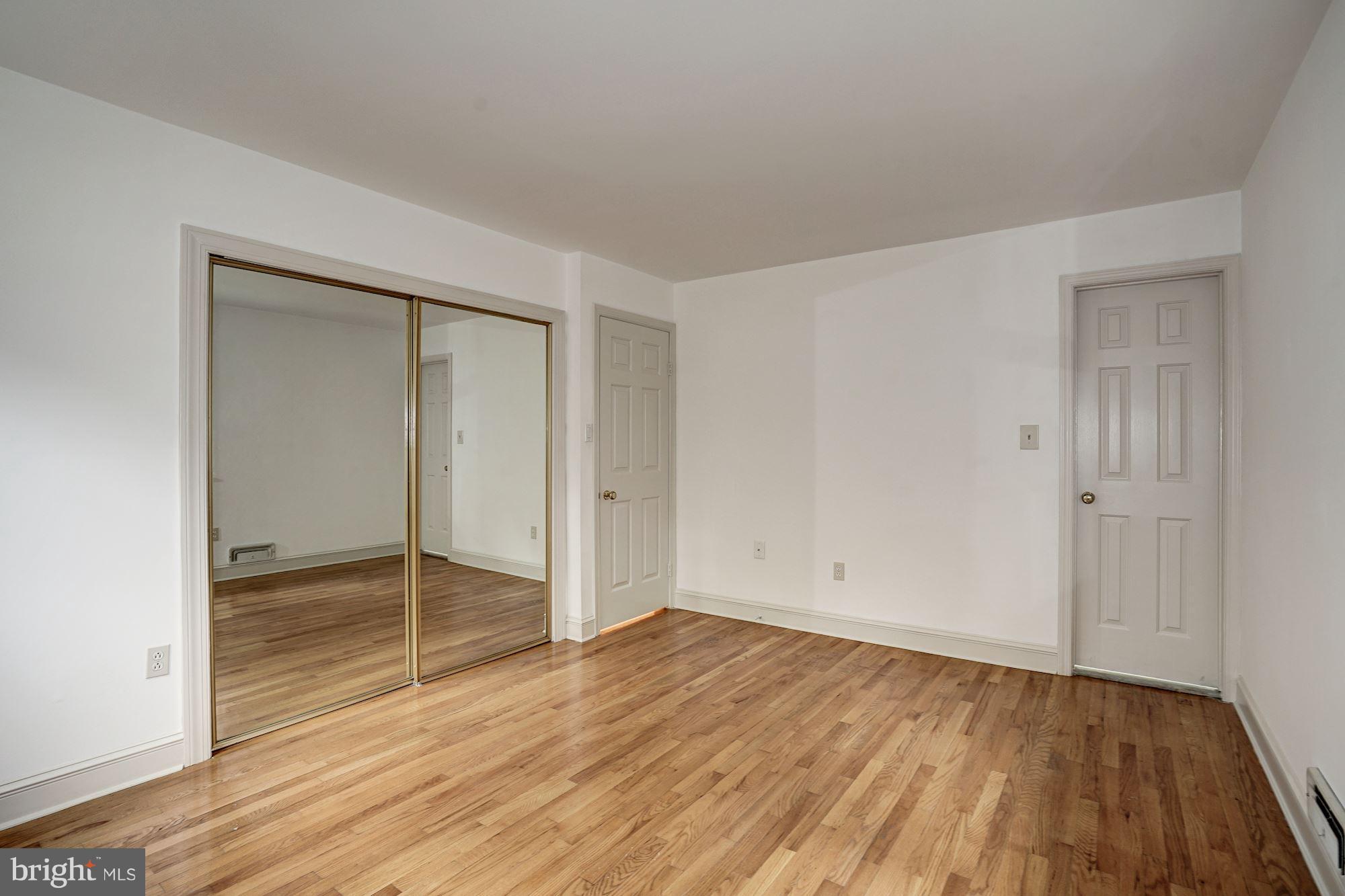 KEENE MILL MANOR - Residential