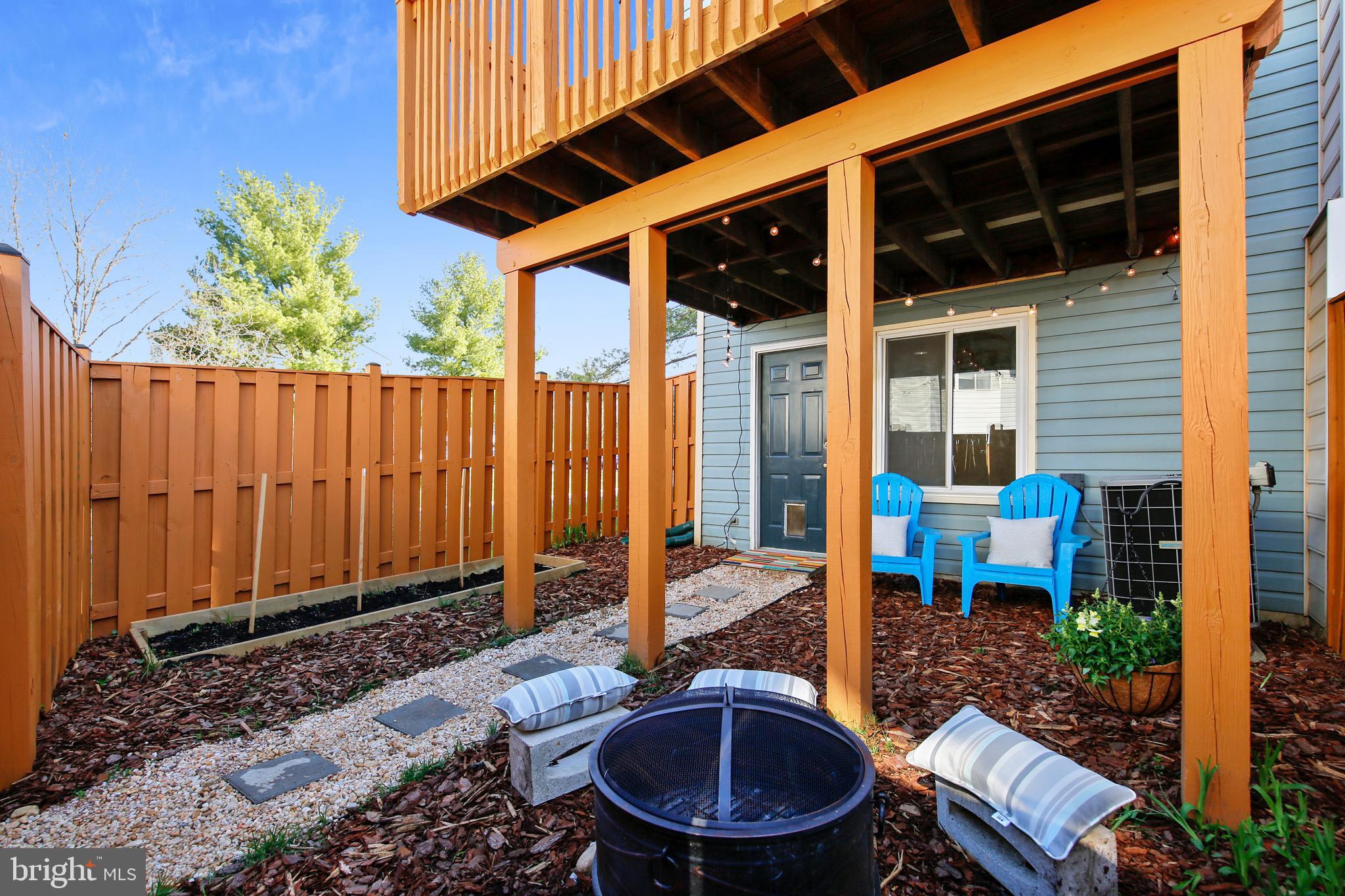 SADDLE CREEK - Residential