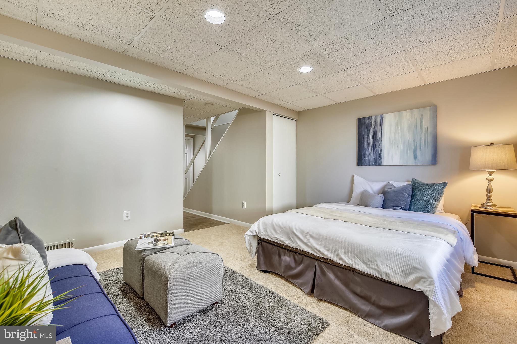 SADDLE CREEK - Residential