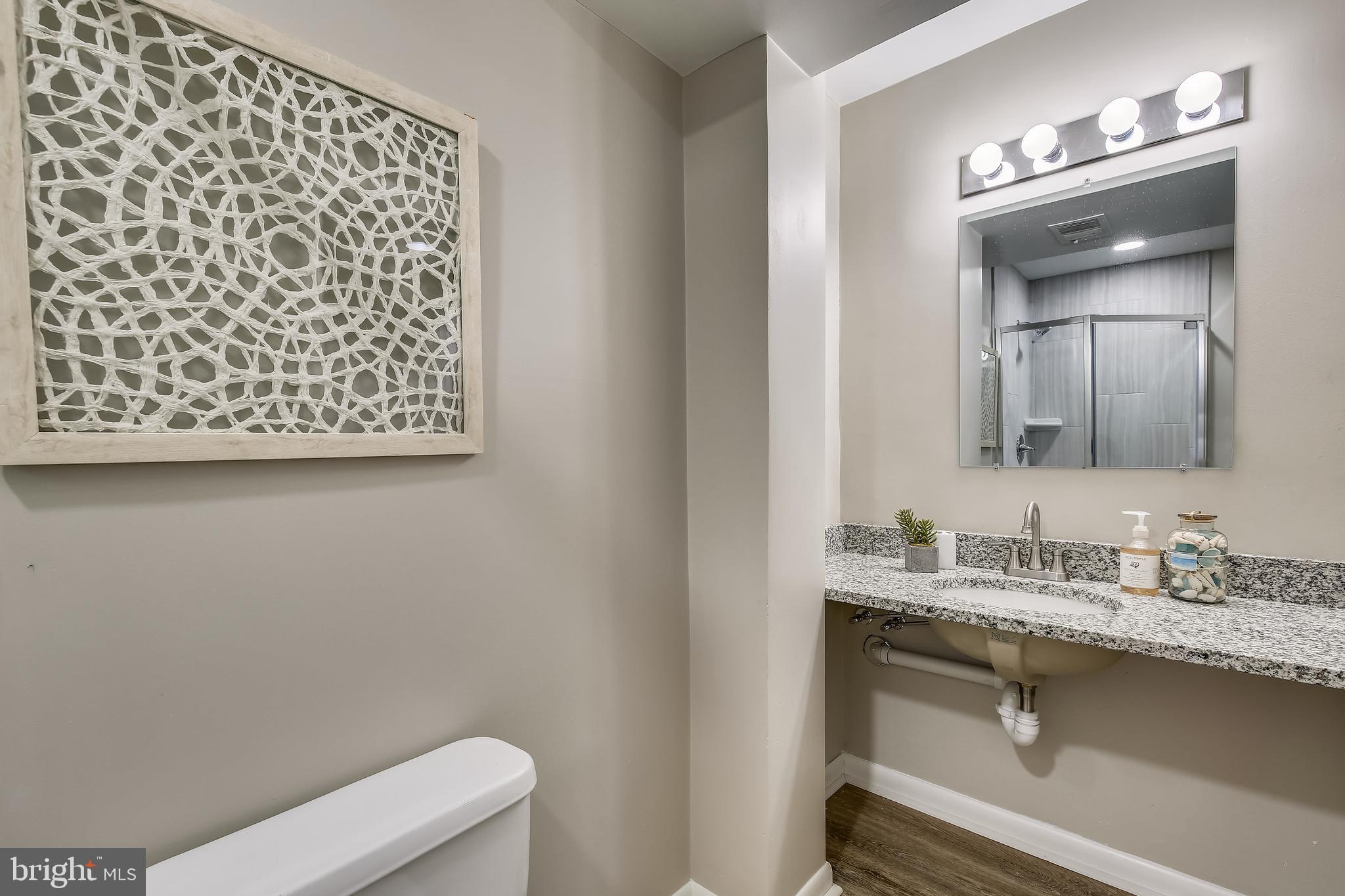 SADDLE CREEK - Residential