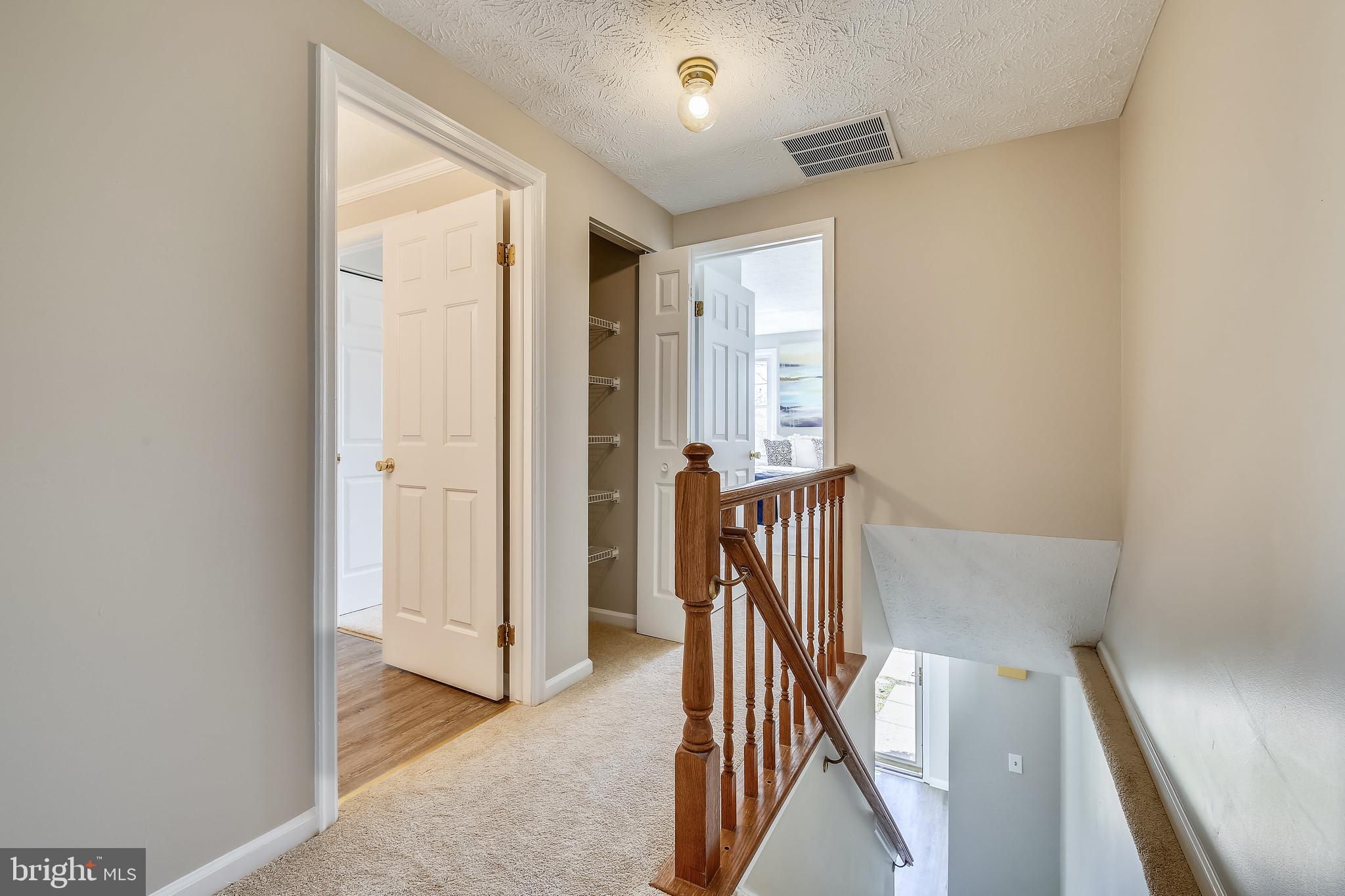 SADDLE CREEK - Residential