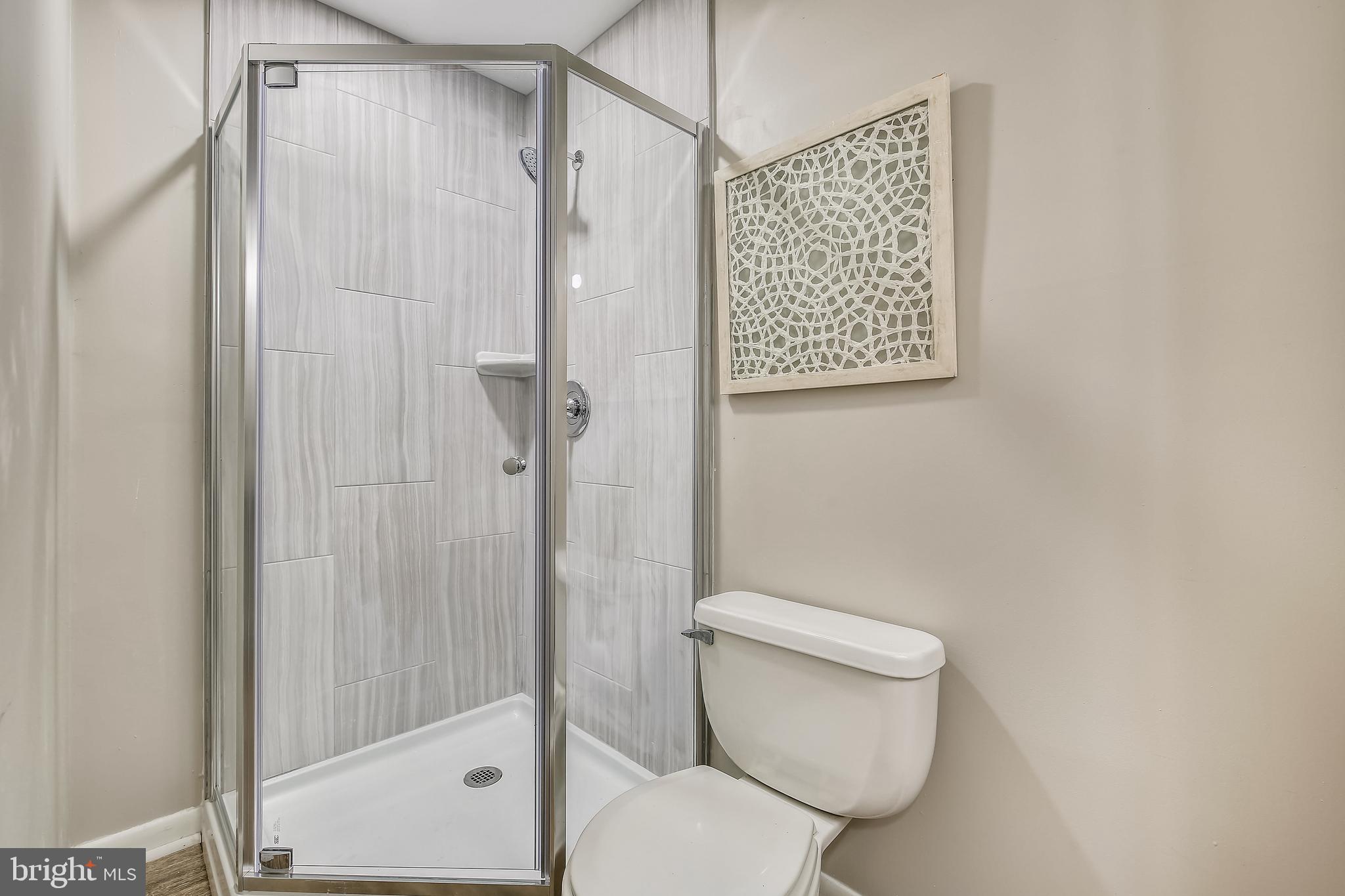 SADDLE CREEK - Residential