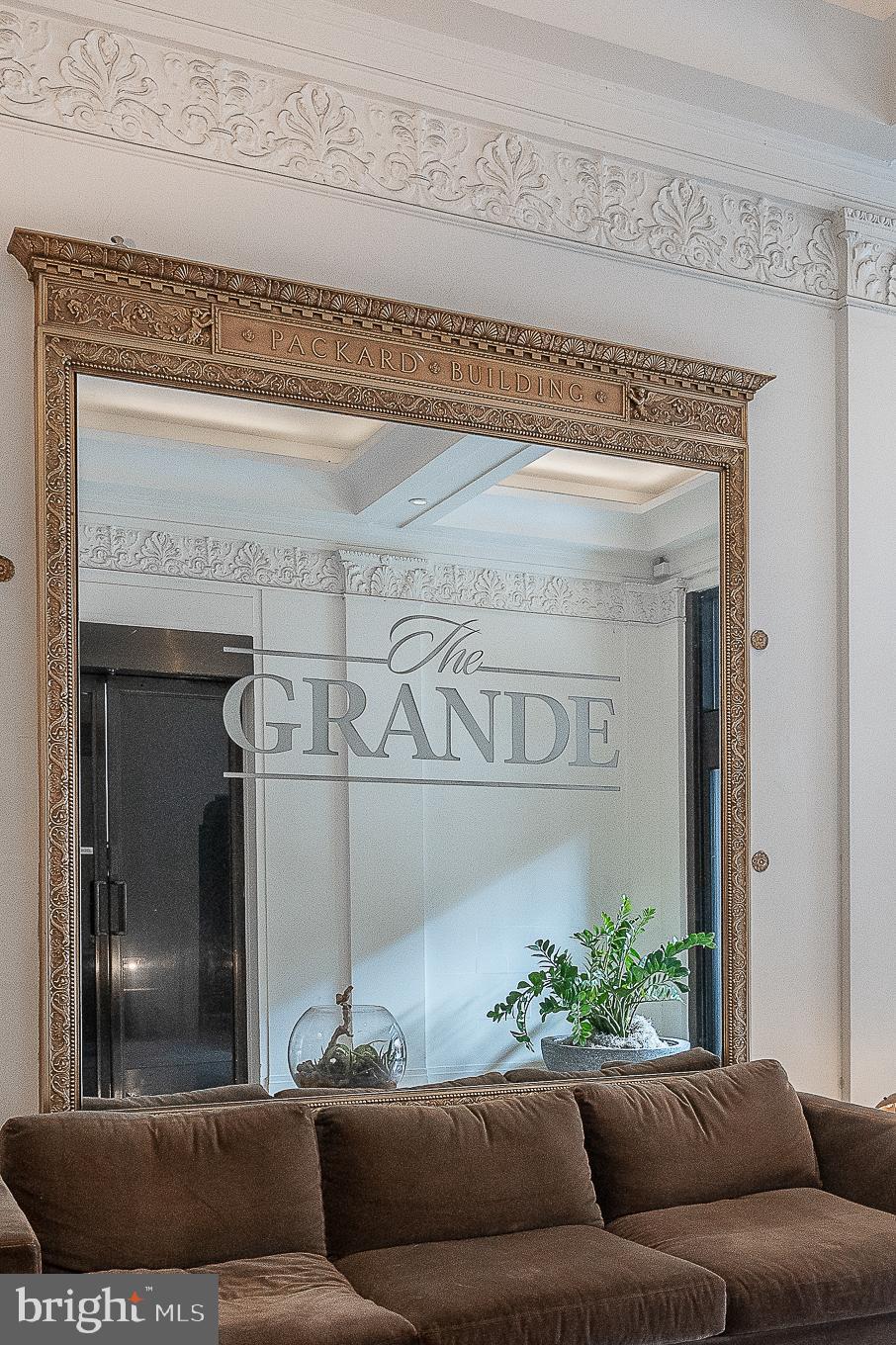 RITTENHOUSE SQUARE - Residential Lease