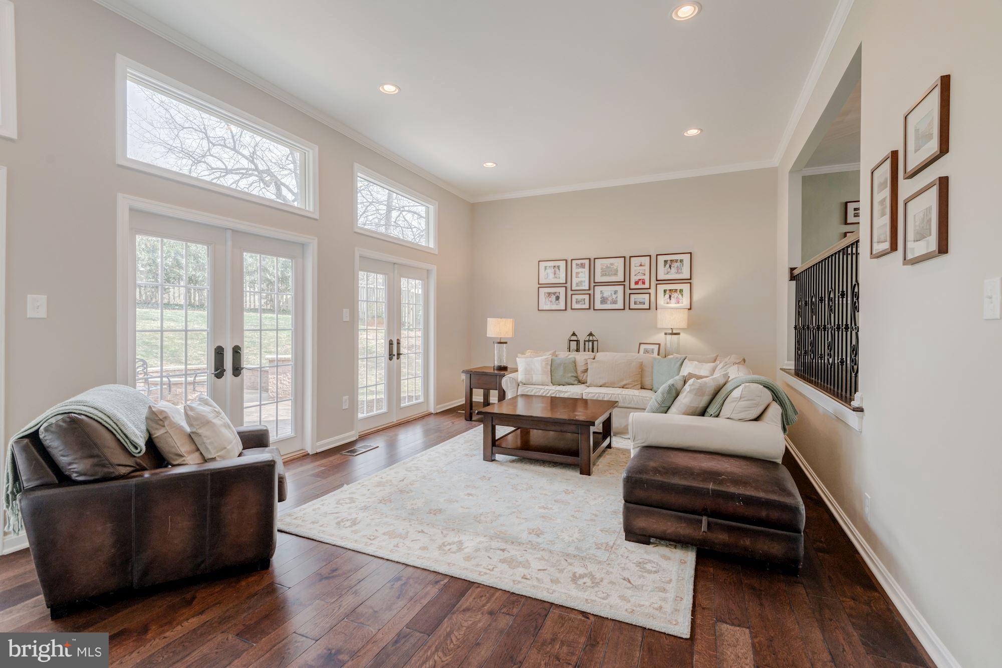 RUSTFIELD - Residential