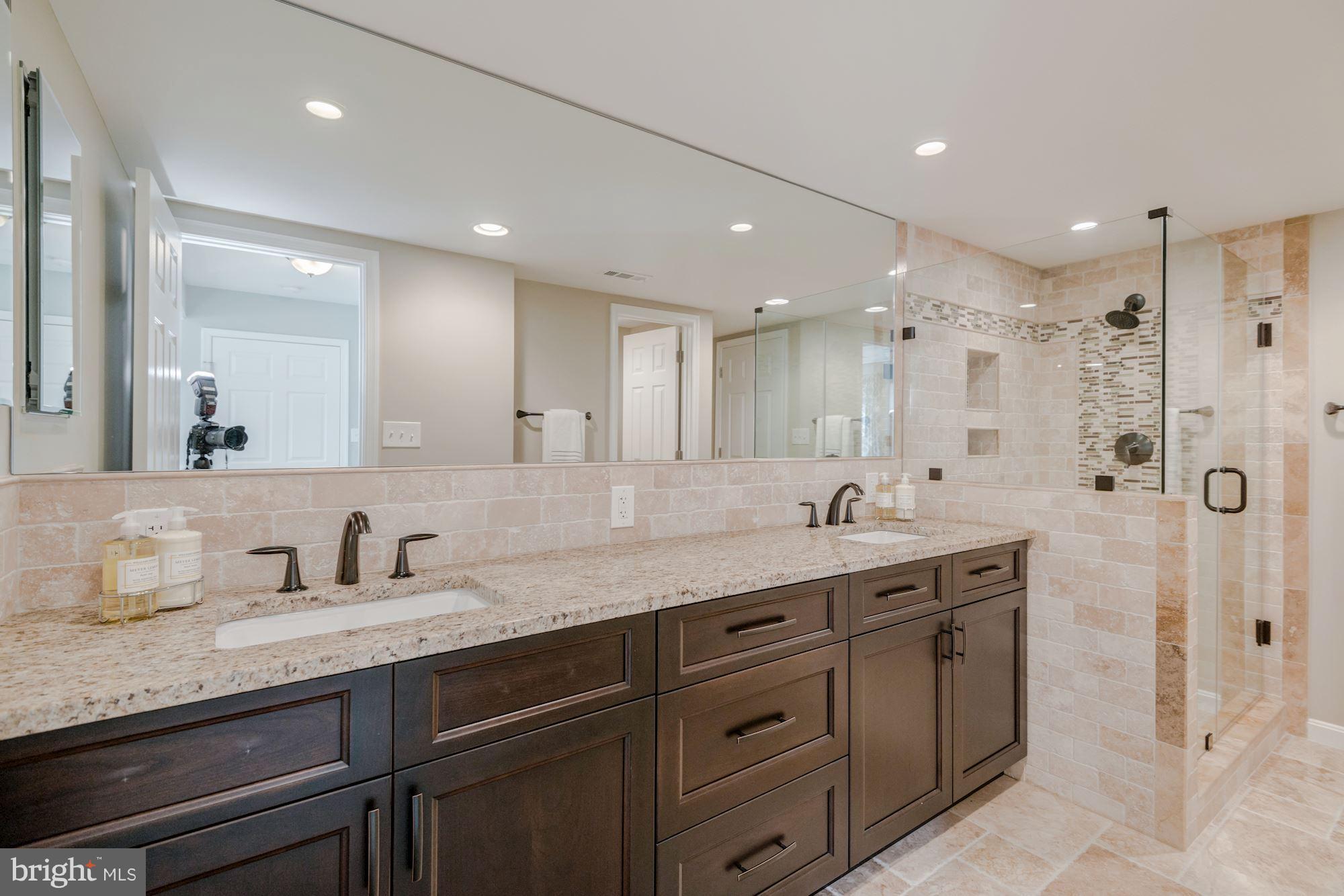 RUSTFIELD - Residential