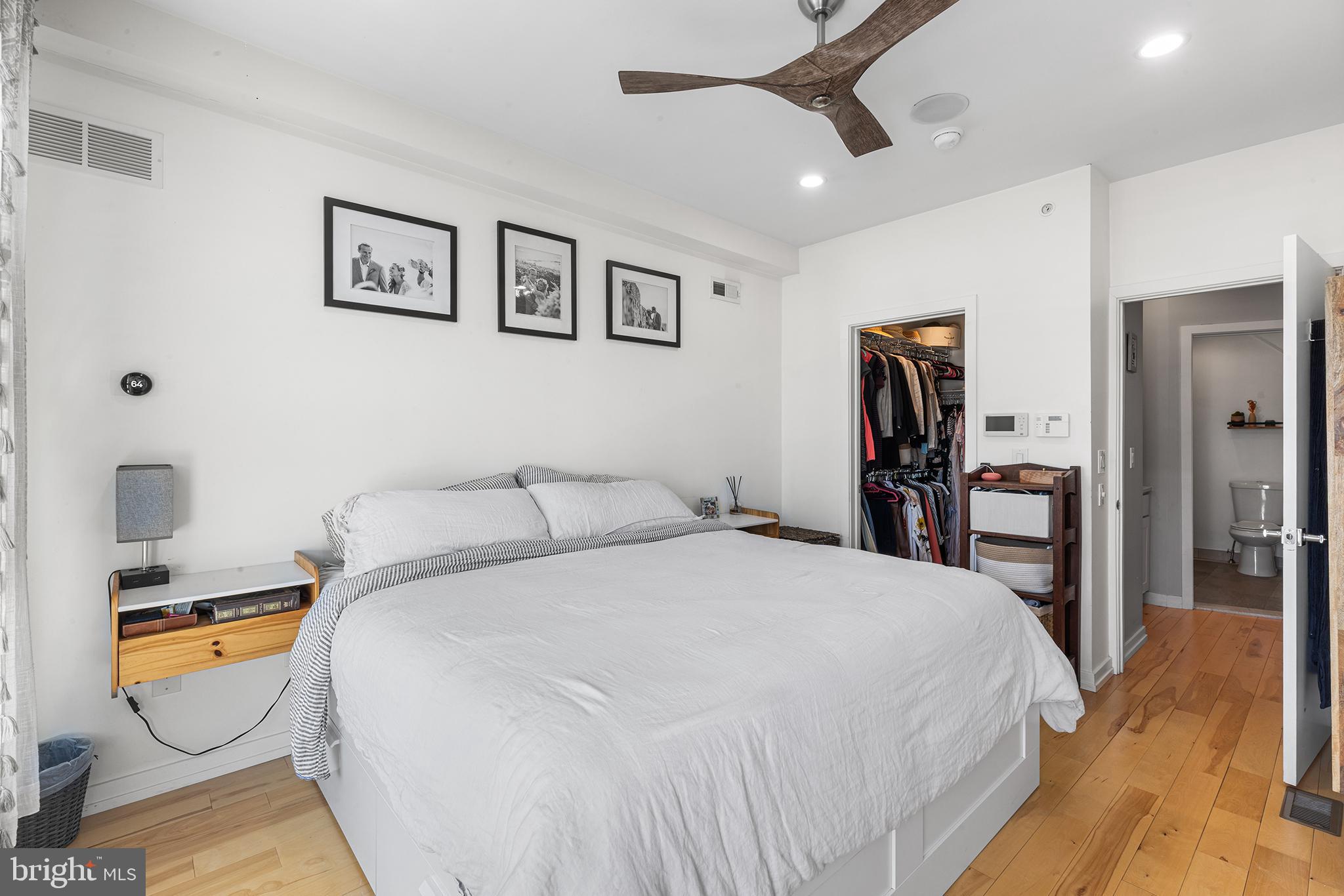 POINT BREEZE - Residential