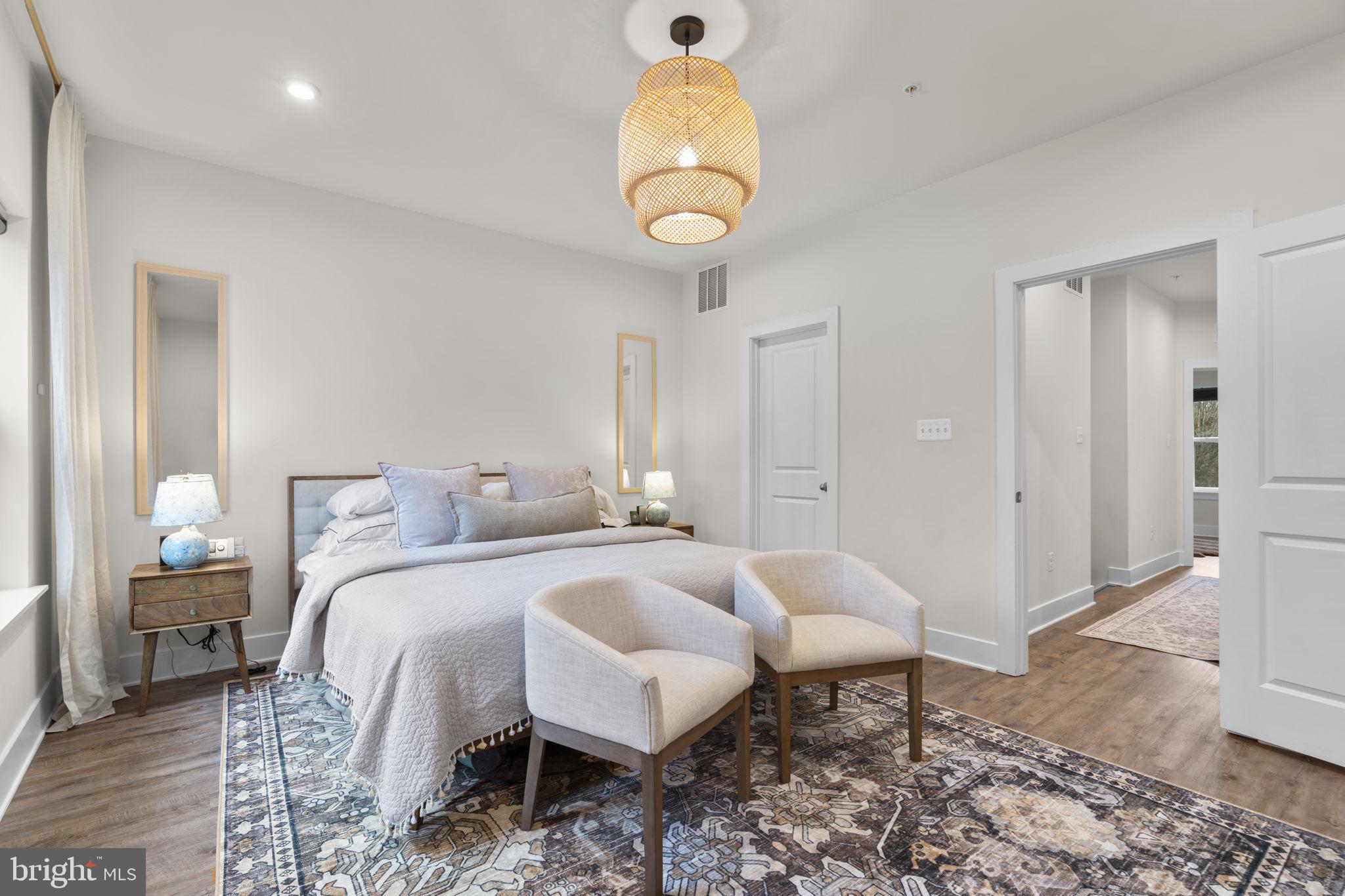 BRYN MAWR - Residential