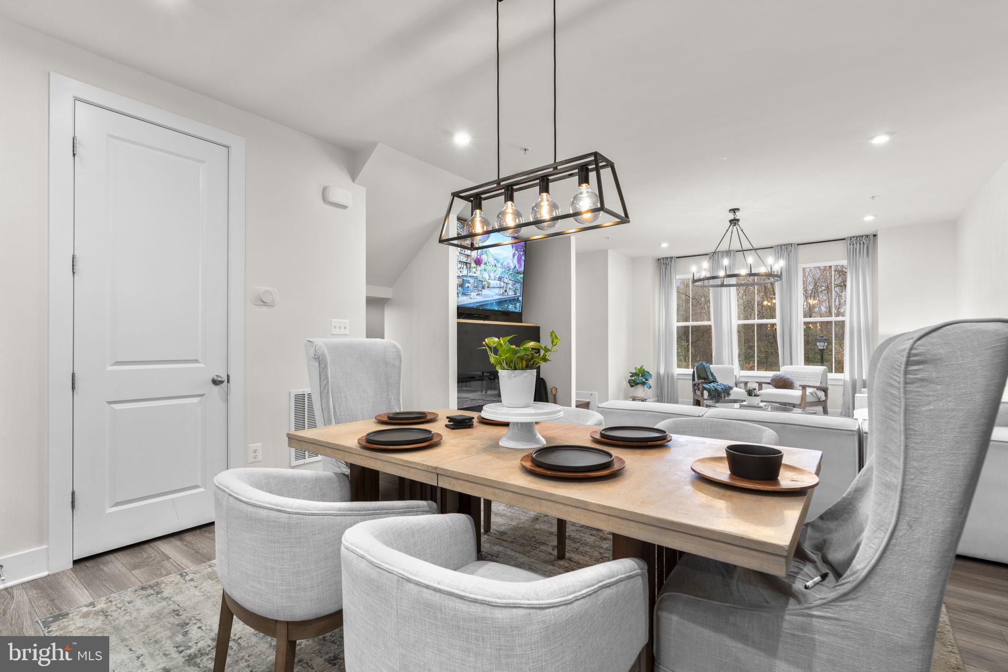 BRYN MAWR - Residential