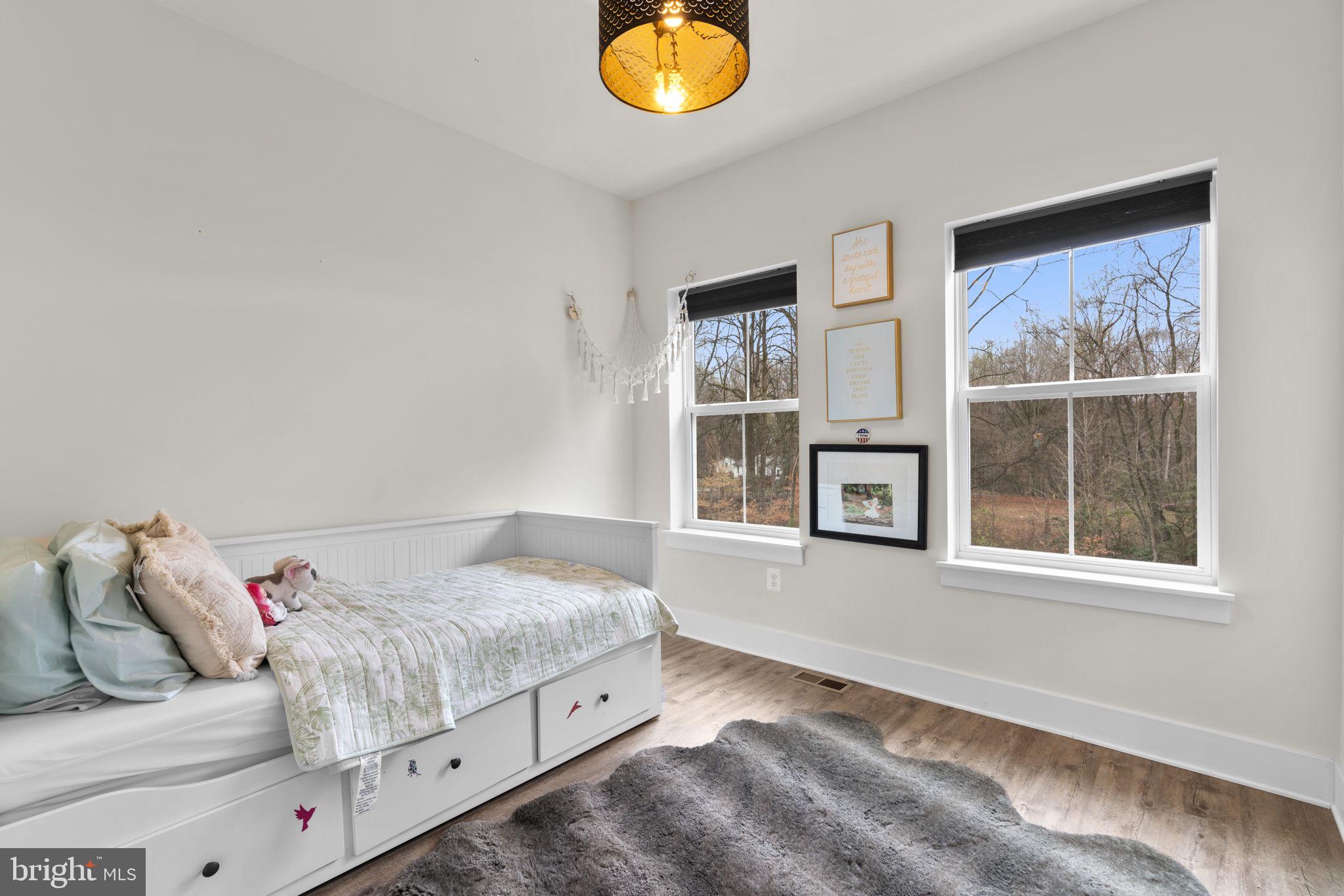 BRYN MAWR - Residential