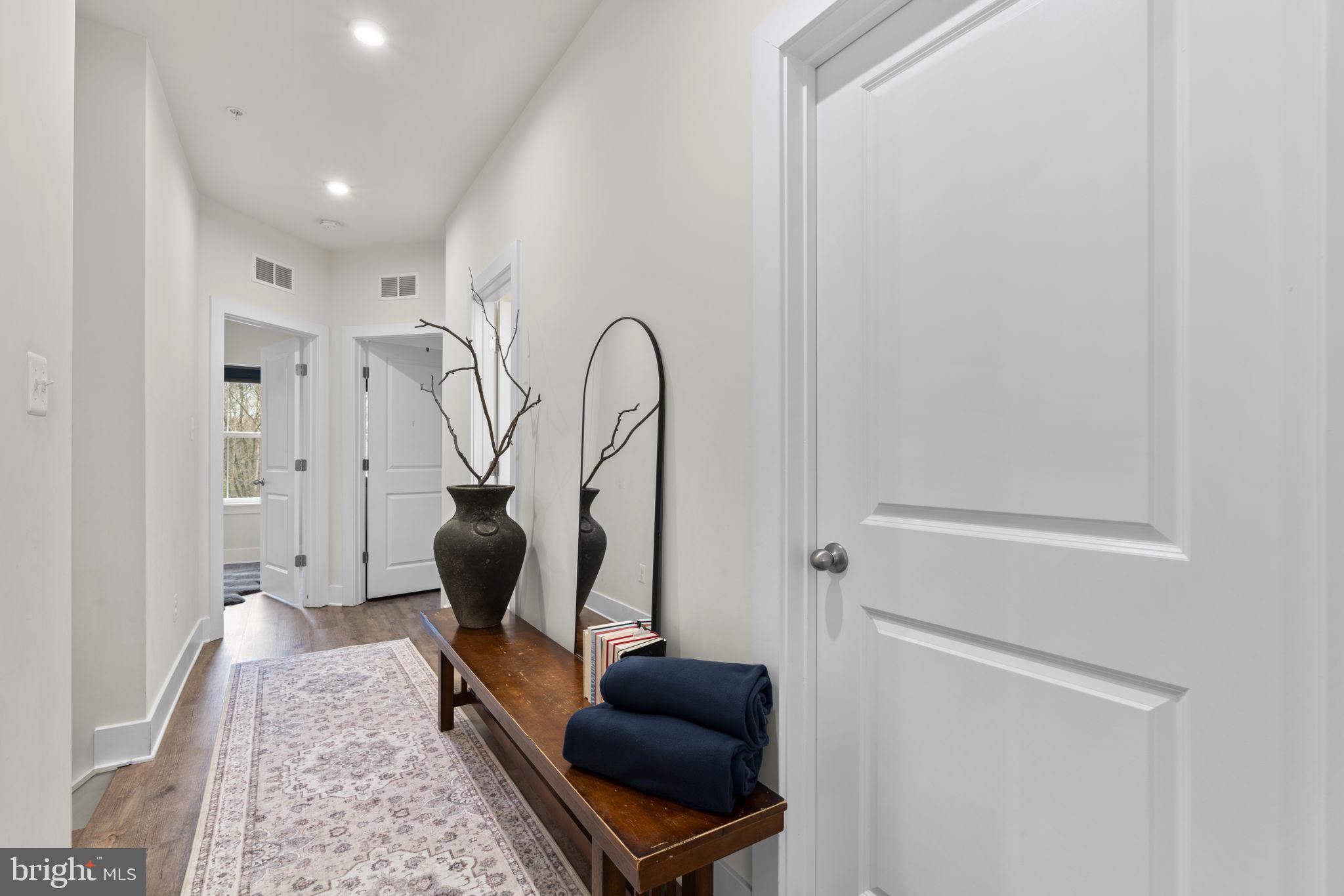 BRYN MAWR - Residential