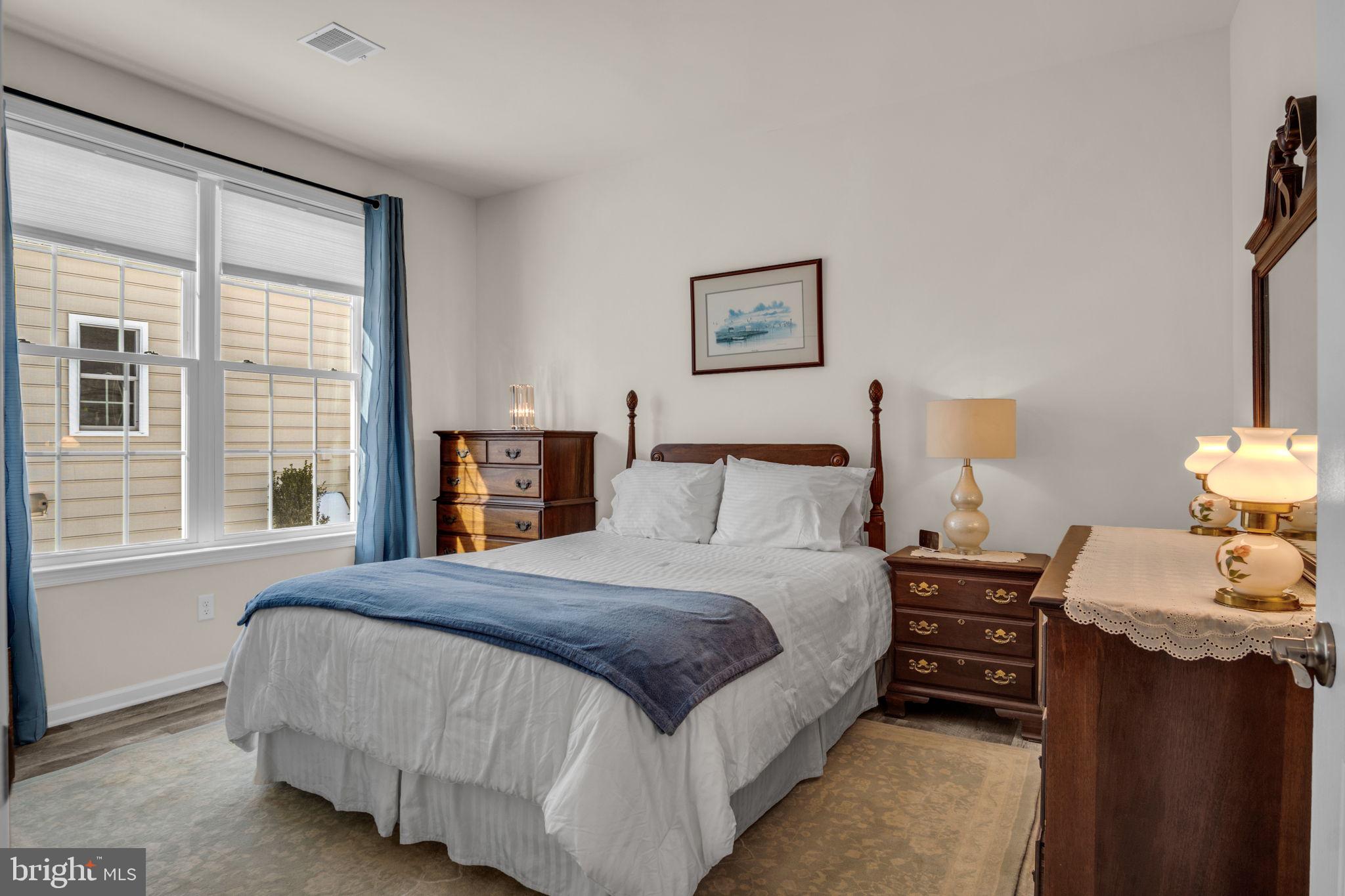 TRADITIONS OF AMERICA AT SILVER SPRING - Residential