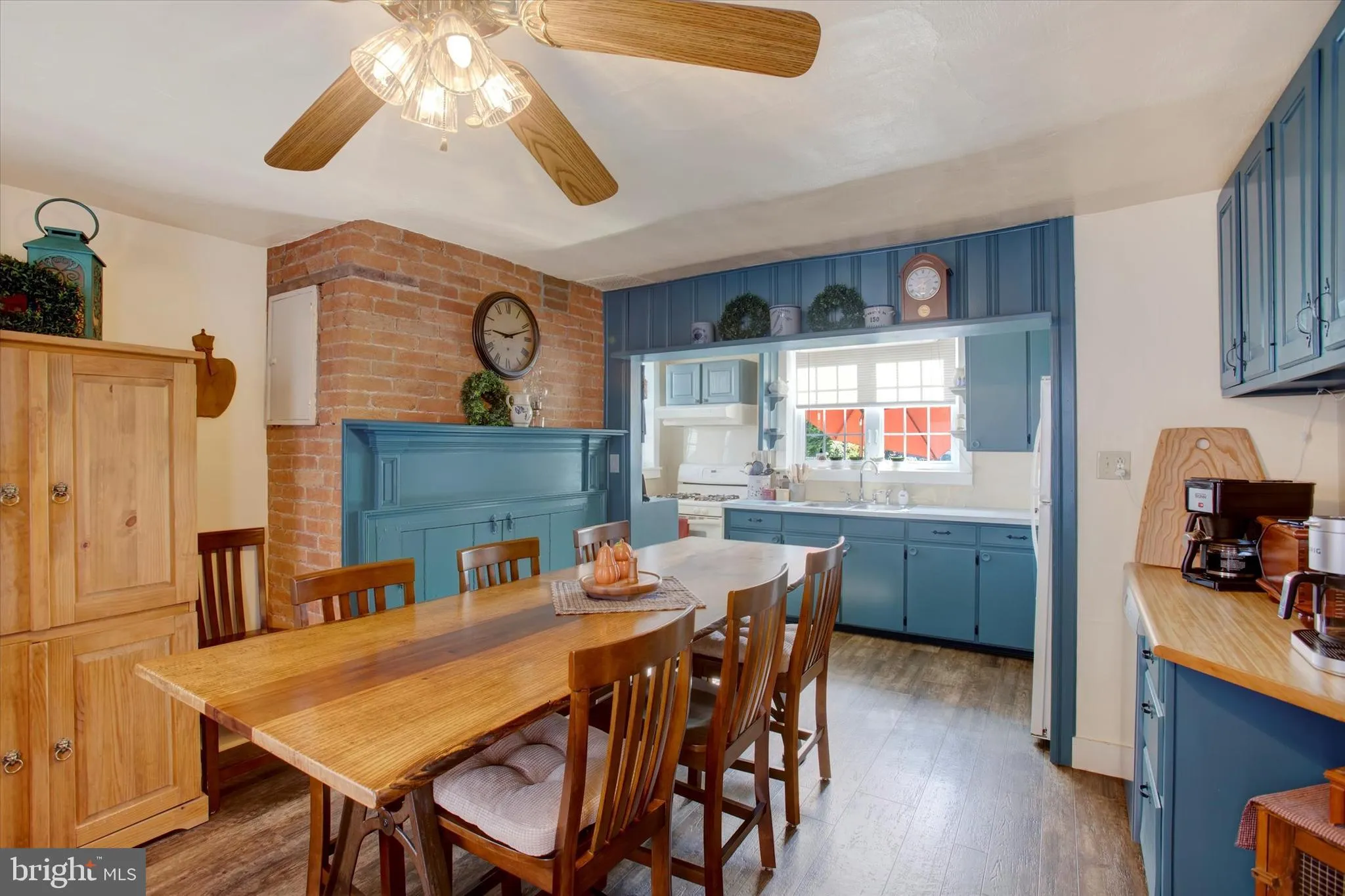 Newburg, Pennsylvania 17240, United States, 3 Bedrooms Bedrooms, ,2 BathroomsBathrooms,Residential,Active,162844