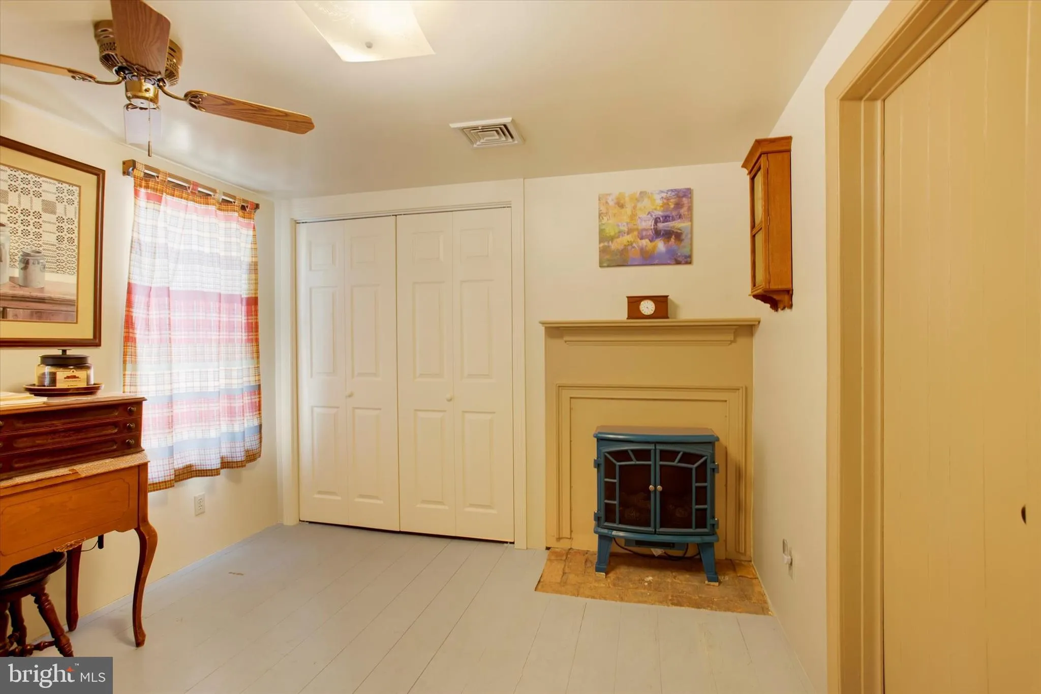 Newburg, Pennsylvania 17240, United States, 3 Bedrooms Bedrooms, ,2 BathroomsBathrooms,Residential,Active,162844