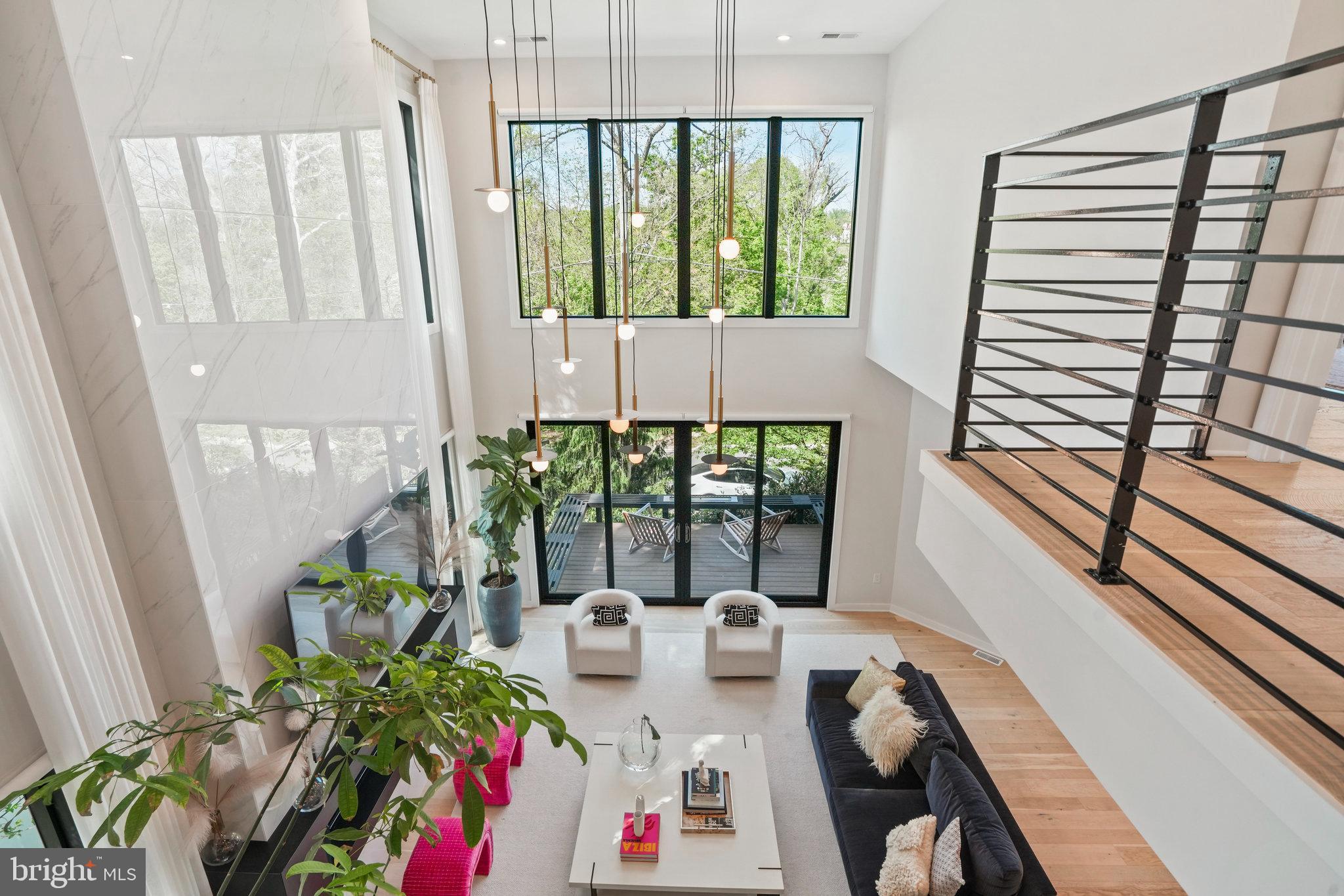 PALISADES - Residential