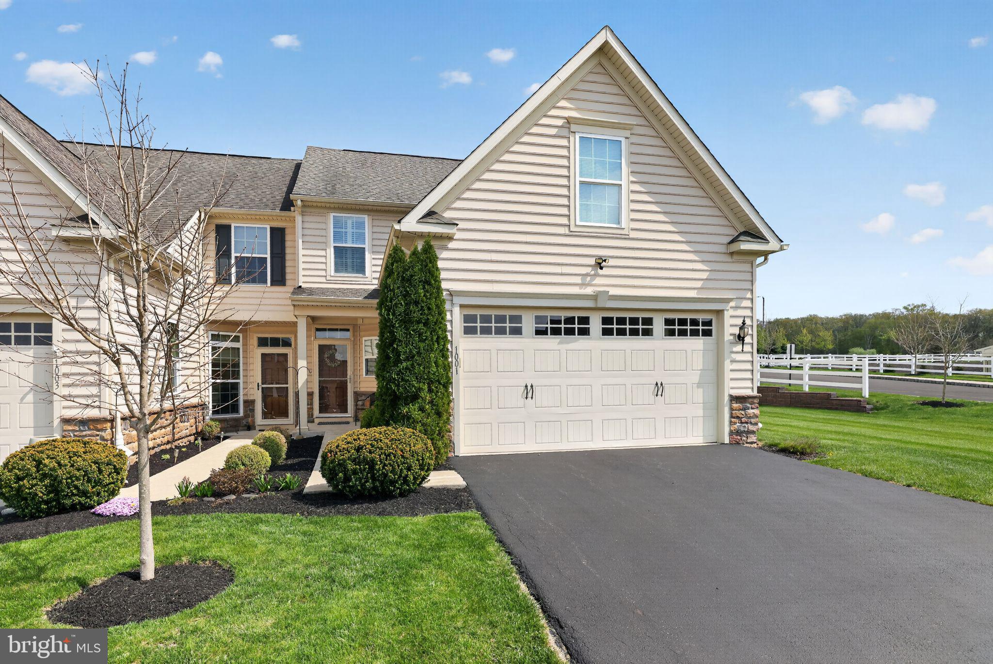ARBOURS AT MORGAN CR - Residential