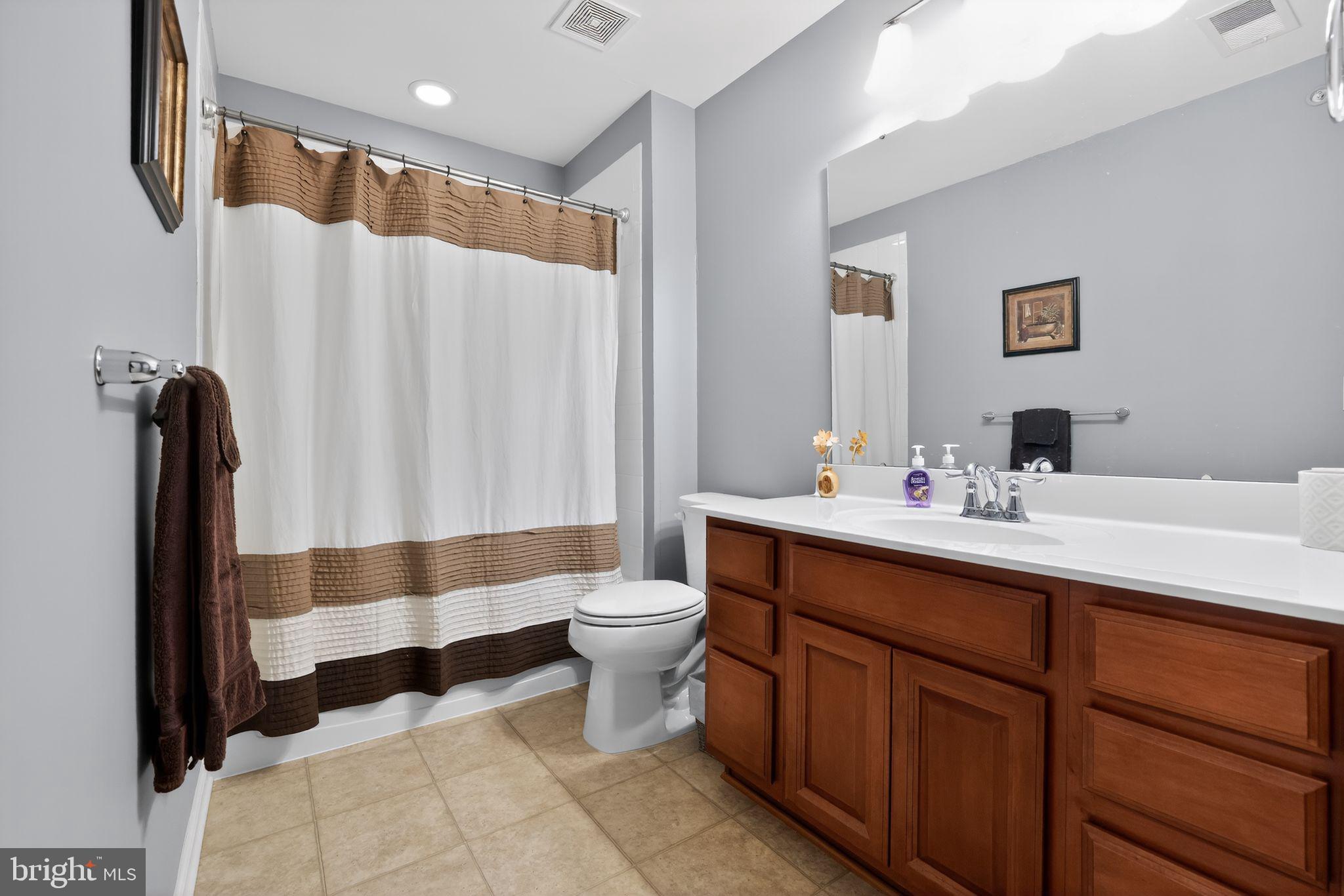 ARBOURS AT MORGAN CR - Residential