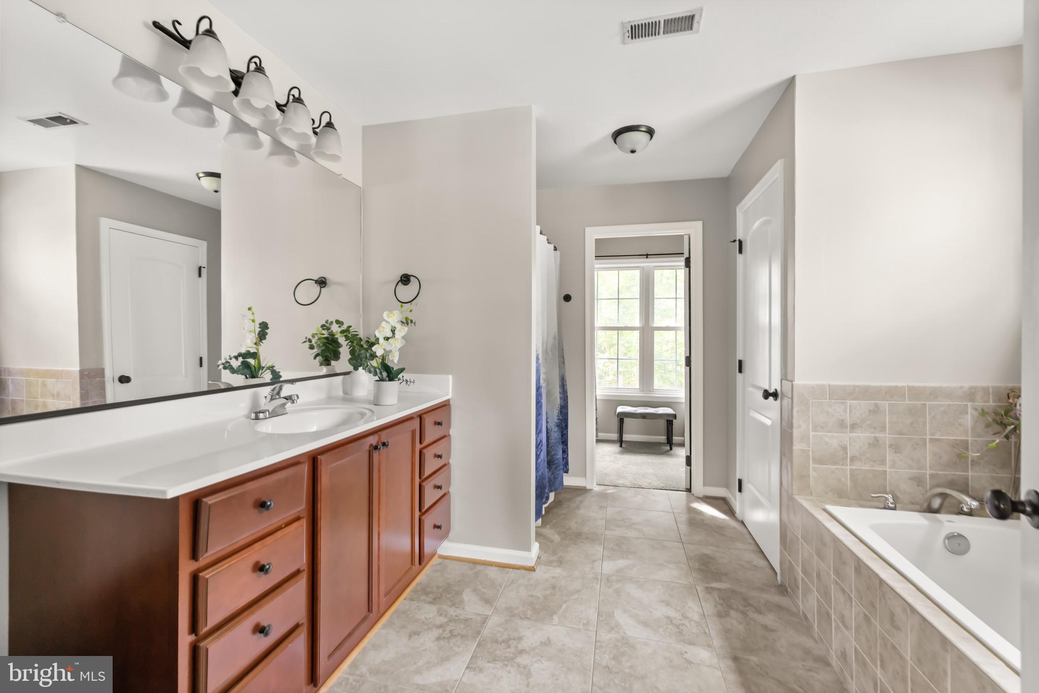 SHANNONDALE - Residential