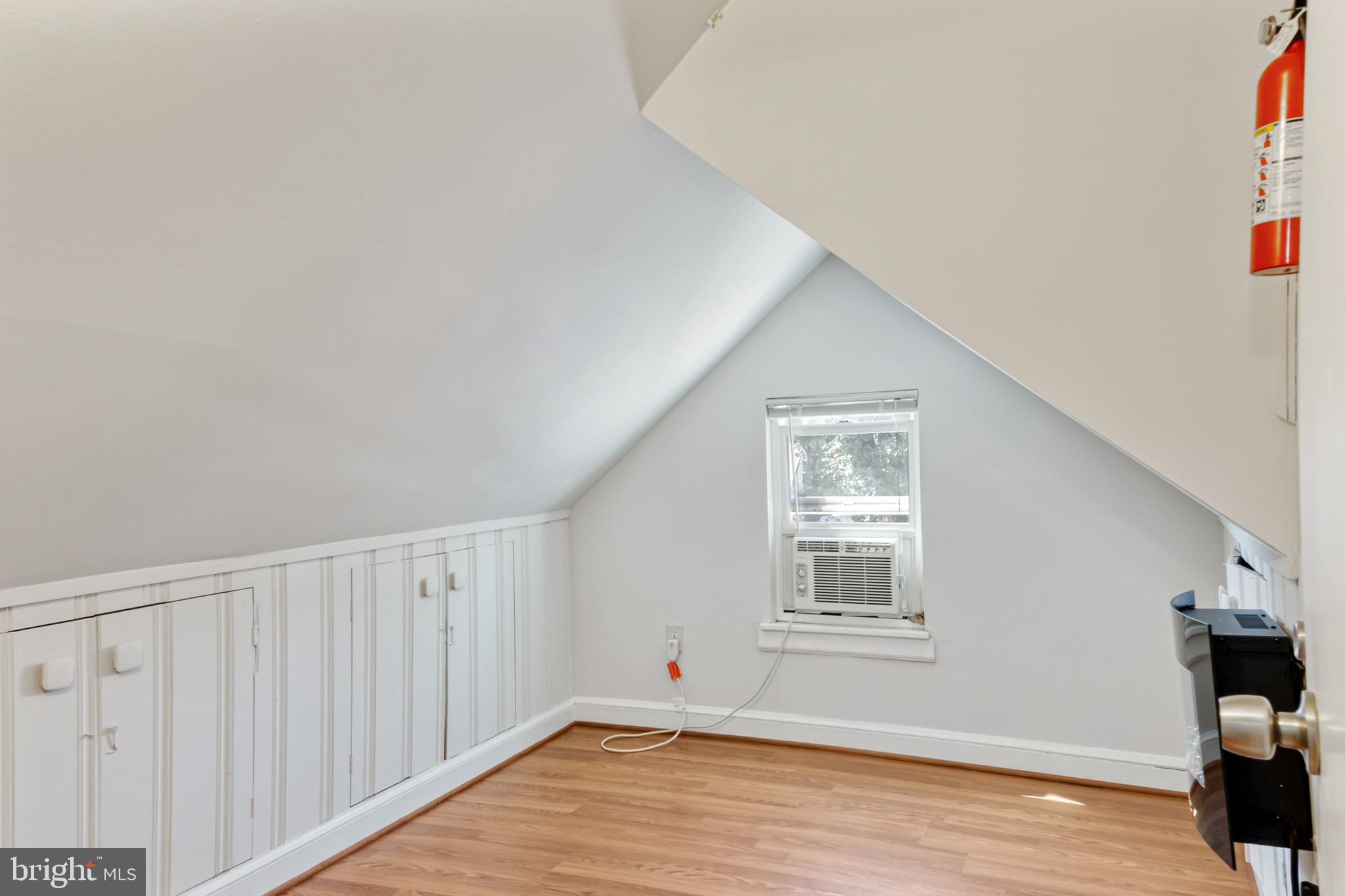 RADIANT VALLEY - Residential