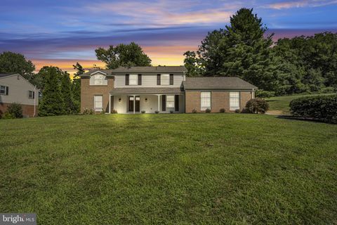Photo of 2357 Fruitville Pike, LANCASTER, PA 17601 (MLS # PALA2073818)