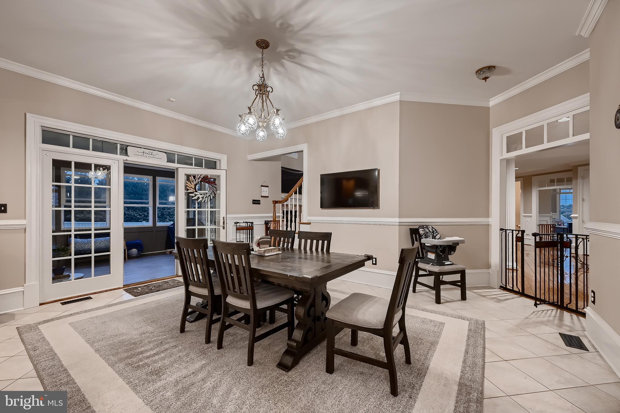 POND OVERLOOK - Residential