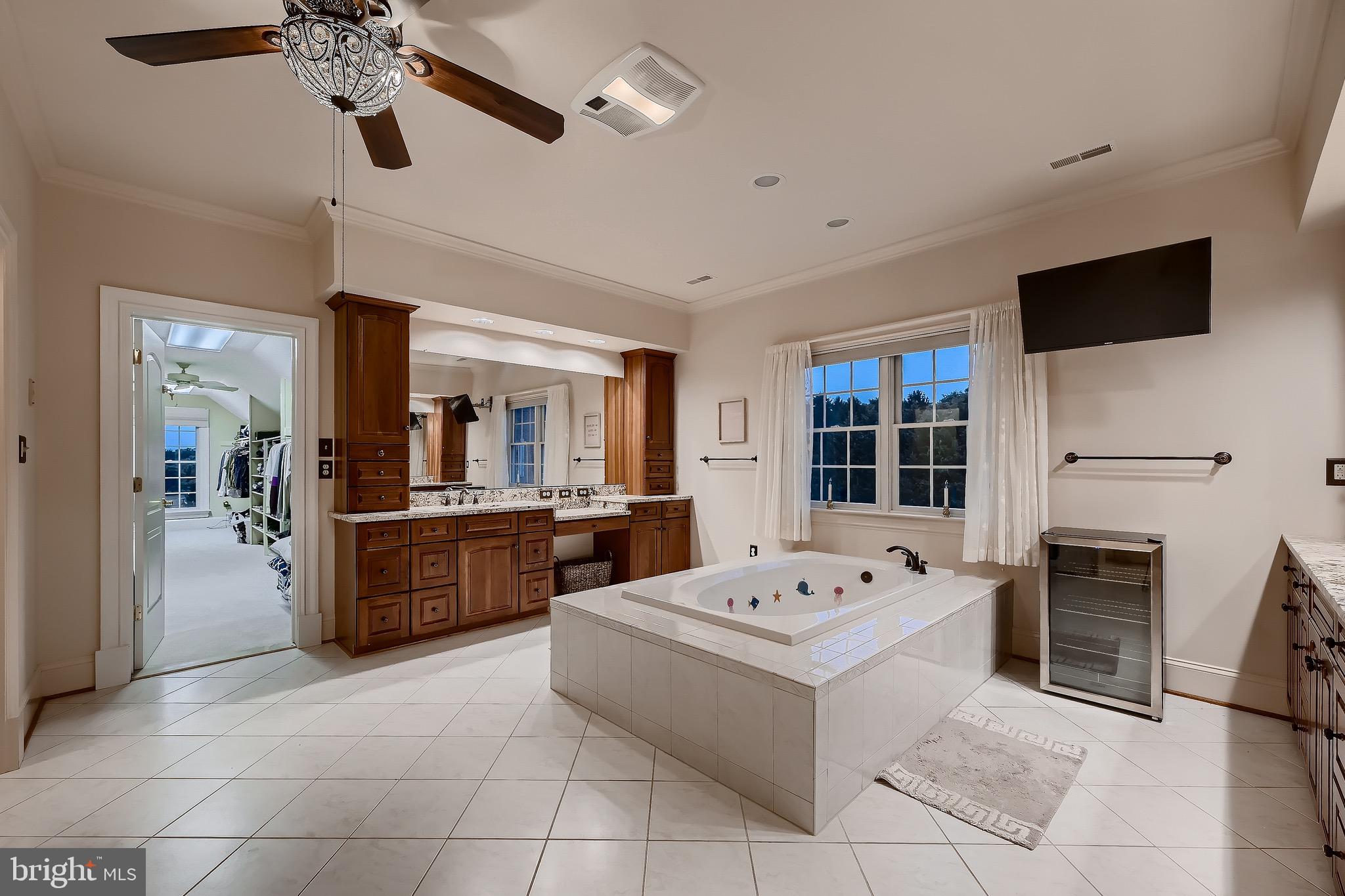 POND OVERLOOK - Residential