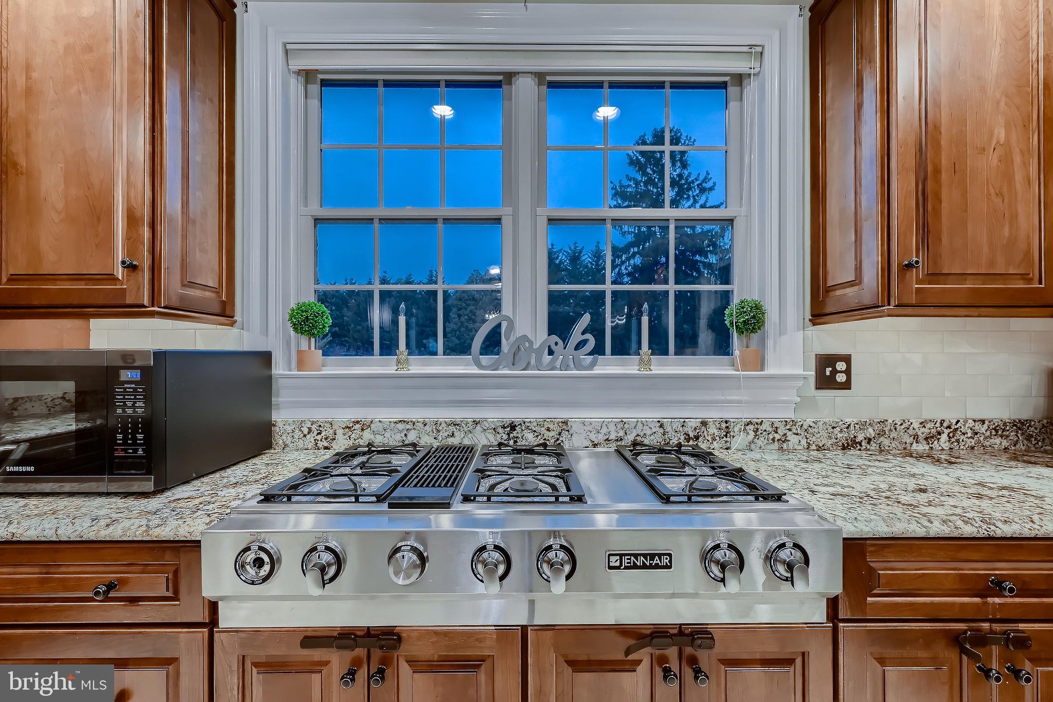 POND OVERLOOK - Residential