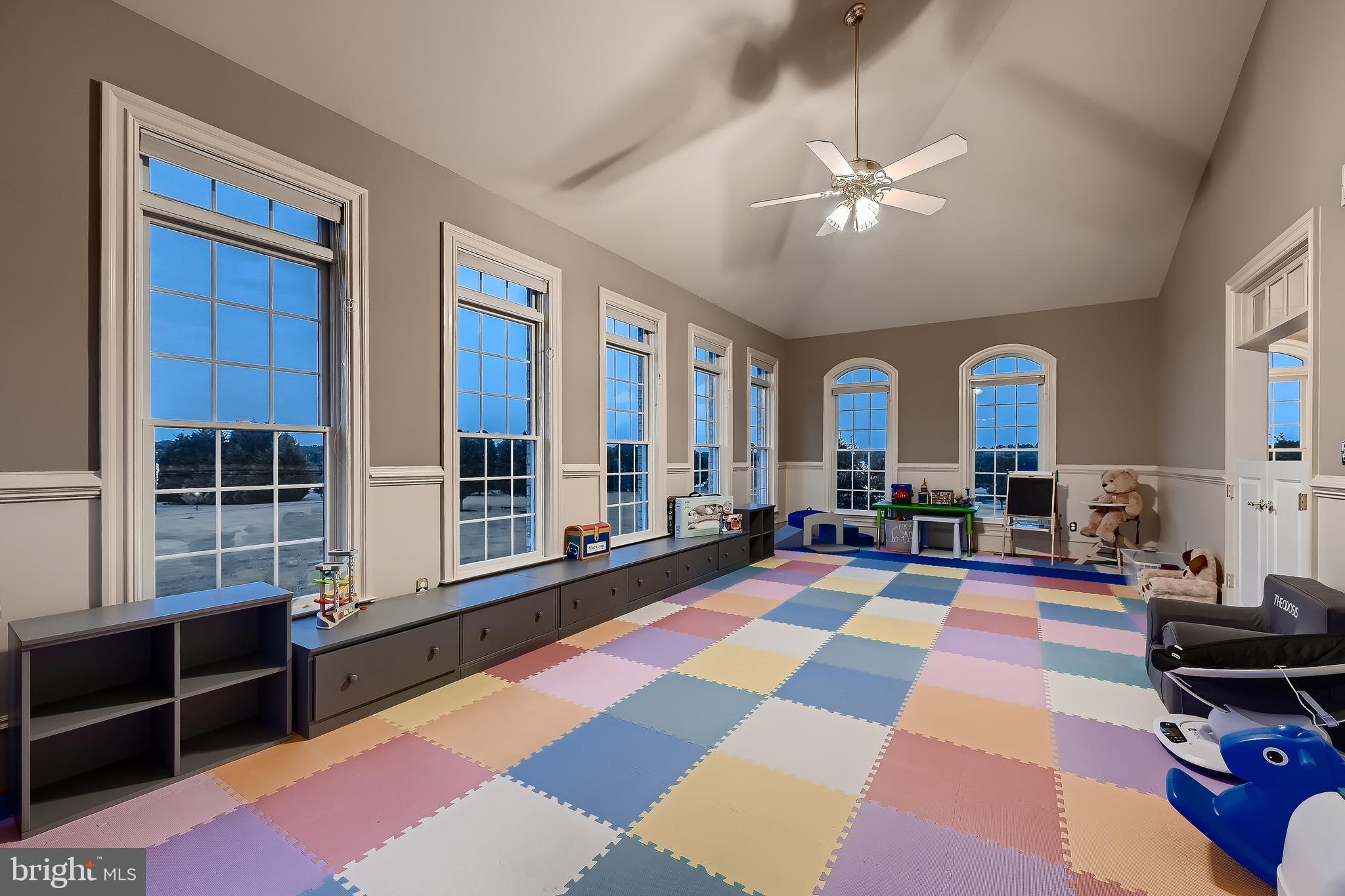 POND OVERLOOK - Residential