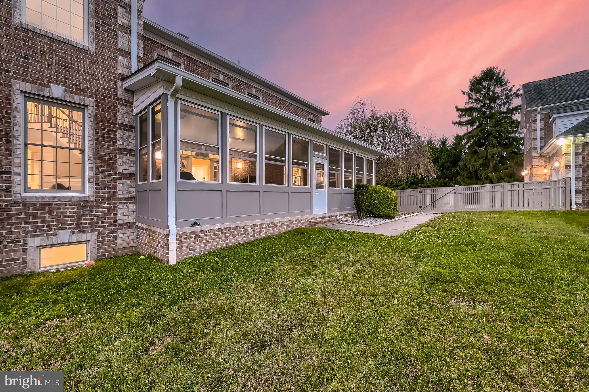 POND OVERLOOK - Residential