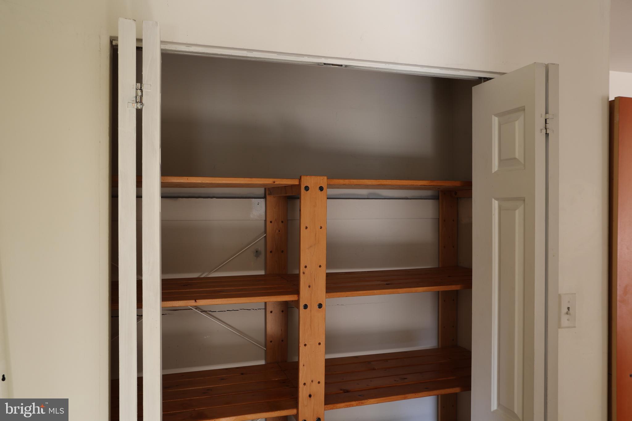 VALLEY PARK - Residential