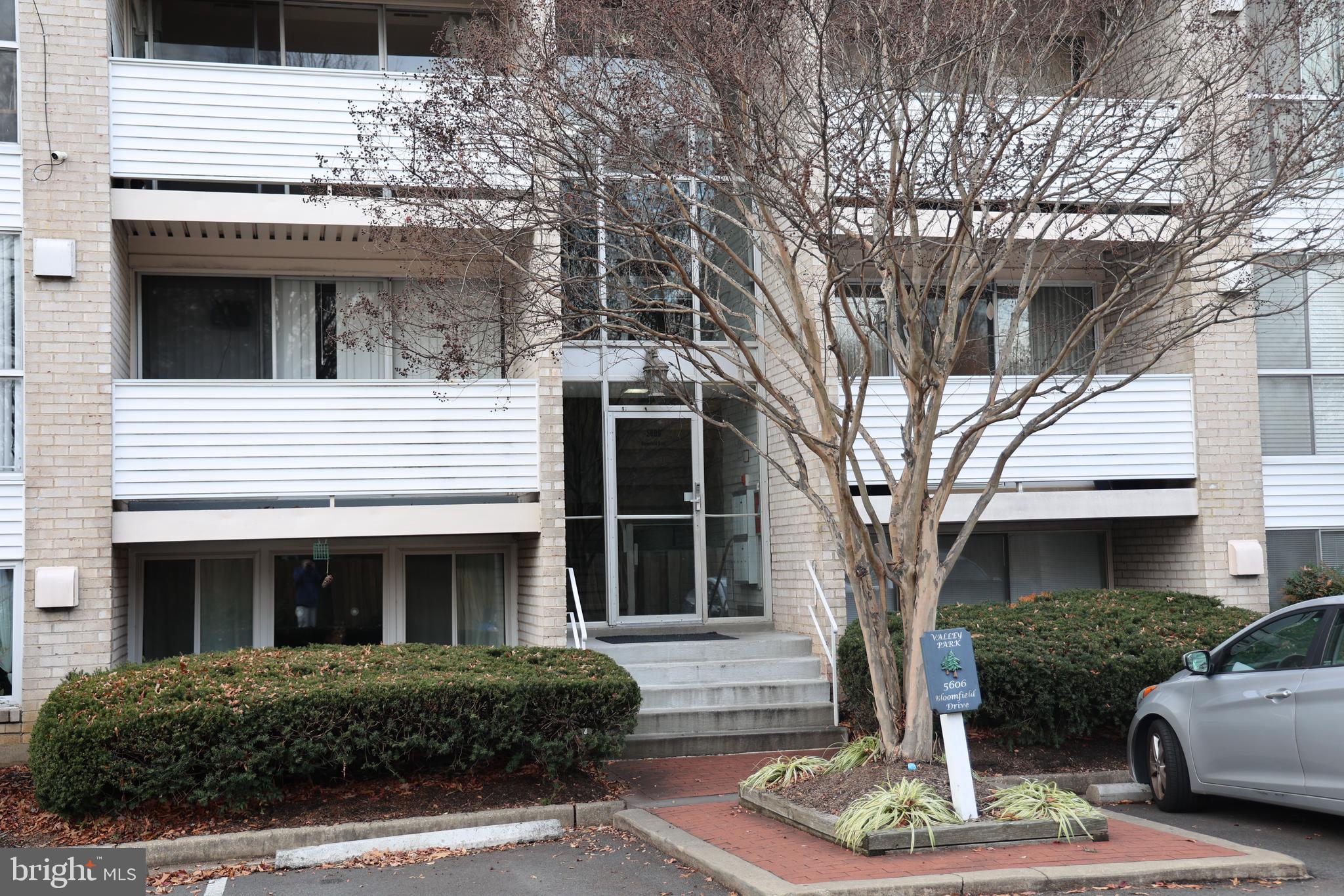 VALLEY PARK - Residential