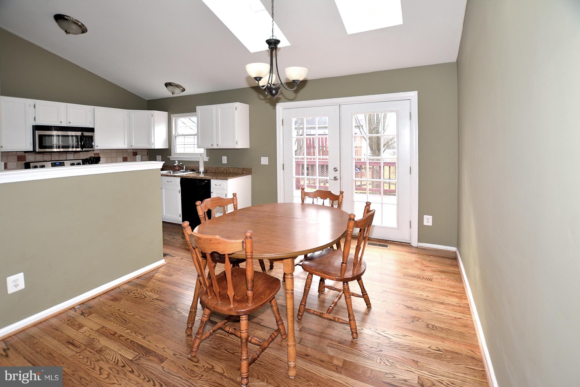 COUNTRYSIDE - Residential