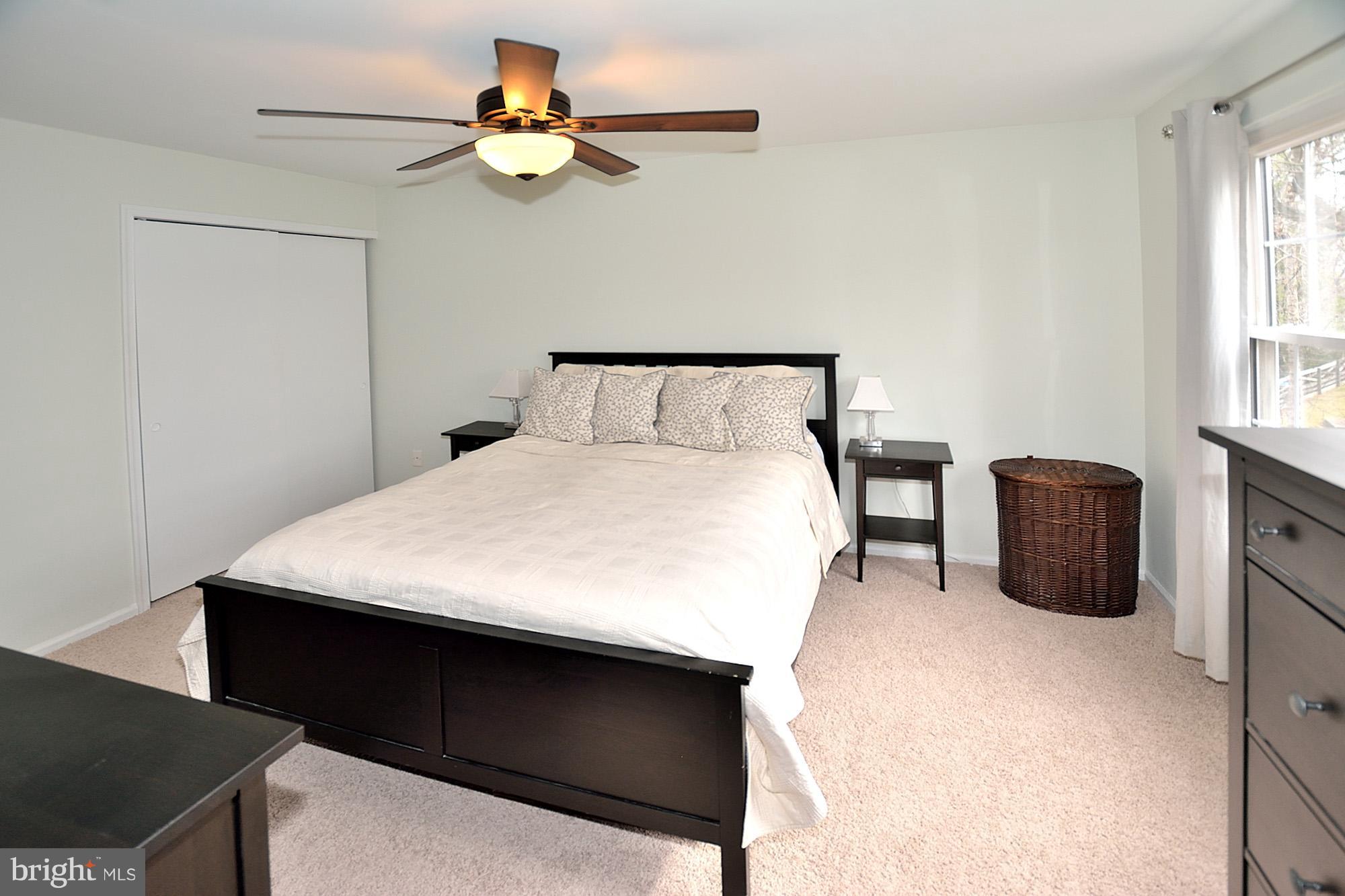 COUNTRYSIDE - Residential