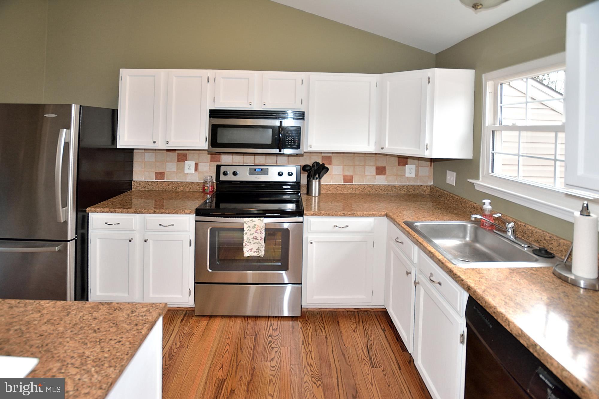 COUNTRYSIDE - Residential