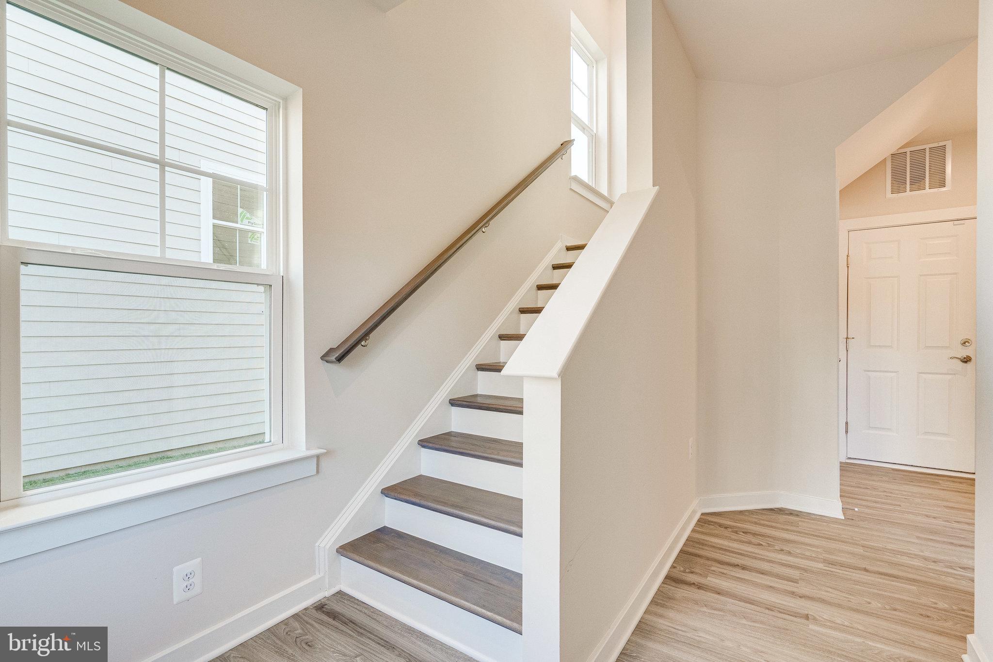 POTOMAC SHORES - Residential