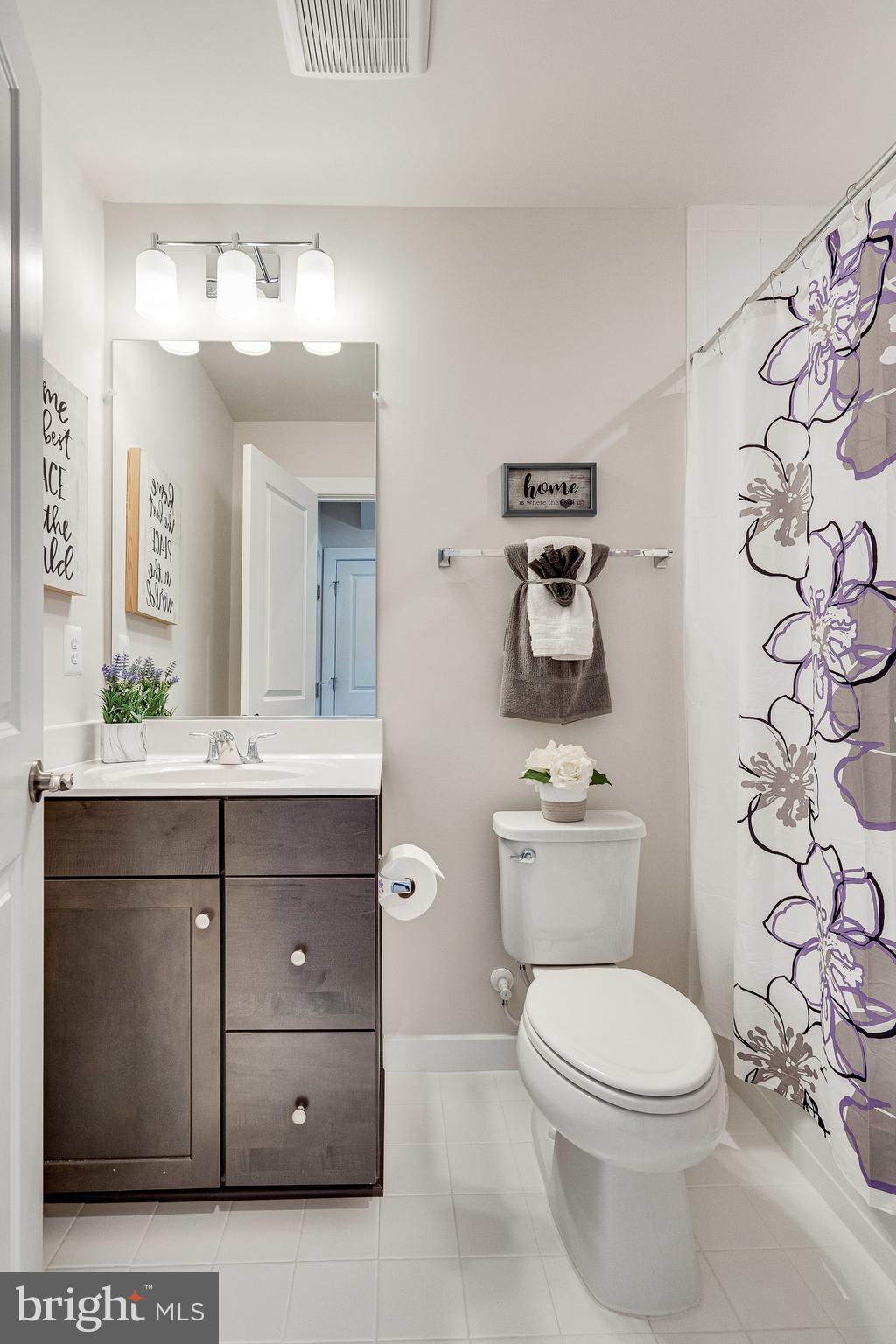 POTOMAC SHORES - Residential